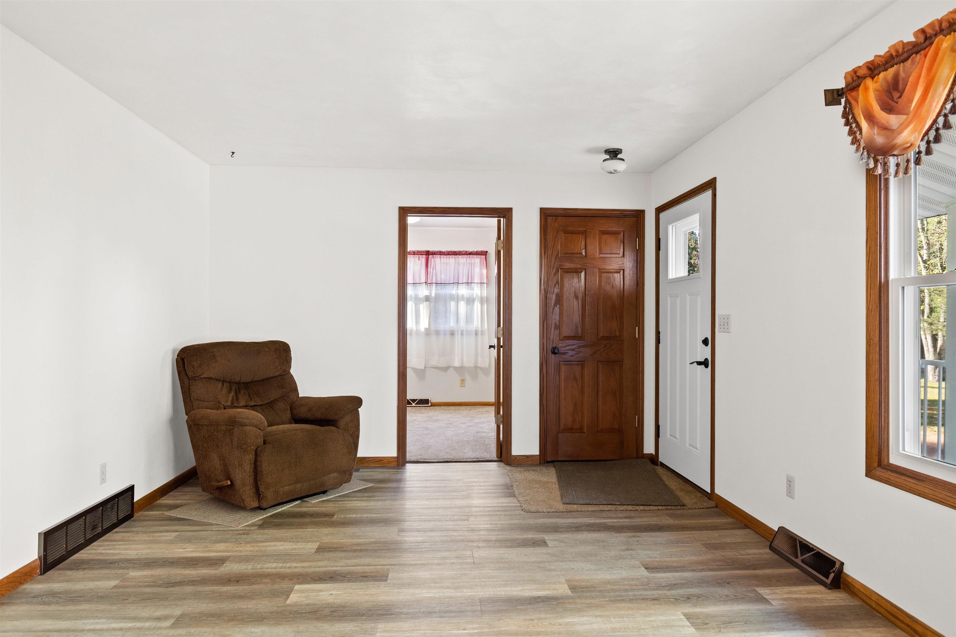552 EVERGREEN DRIVE