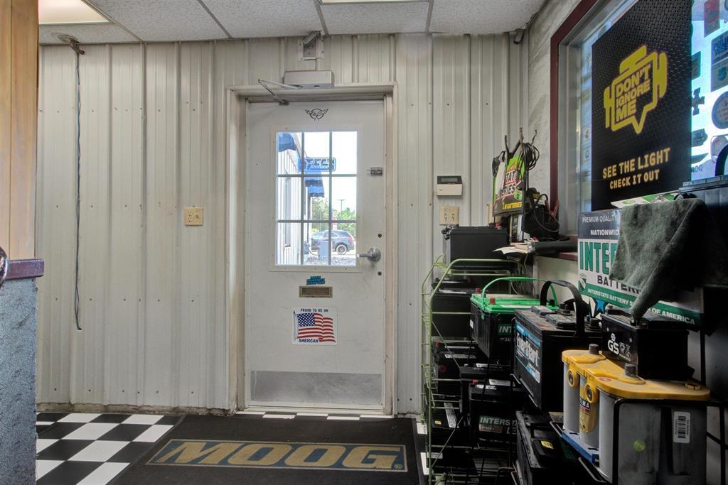 9631 STATE HIGHWAY 13 SOUTH, Wisconsin Rapids, Wisconsin 54494, ,Commercial/industrial,For Sale,9631 STATE HIGHWAY 13 SOUTH,22235581