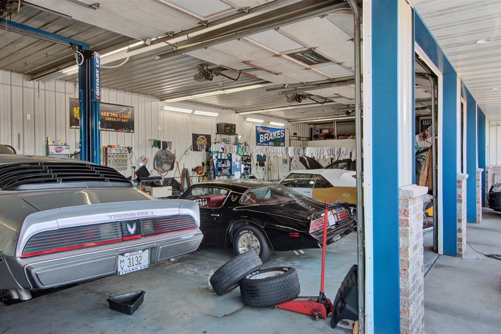 9631 STATE HIGHWAY 13 SOUTH, Wisconsin Rapids, Wisconsin 54494, ,Commercial/industrial,For Sale,9631 STATE HIGHWAY 13 SOUTH,22235581