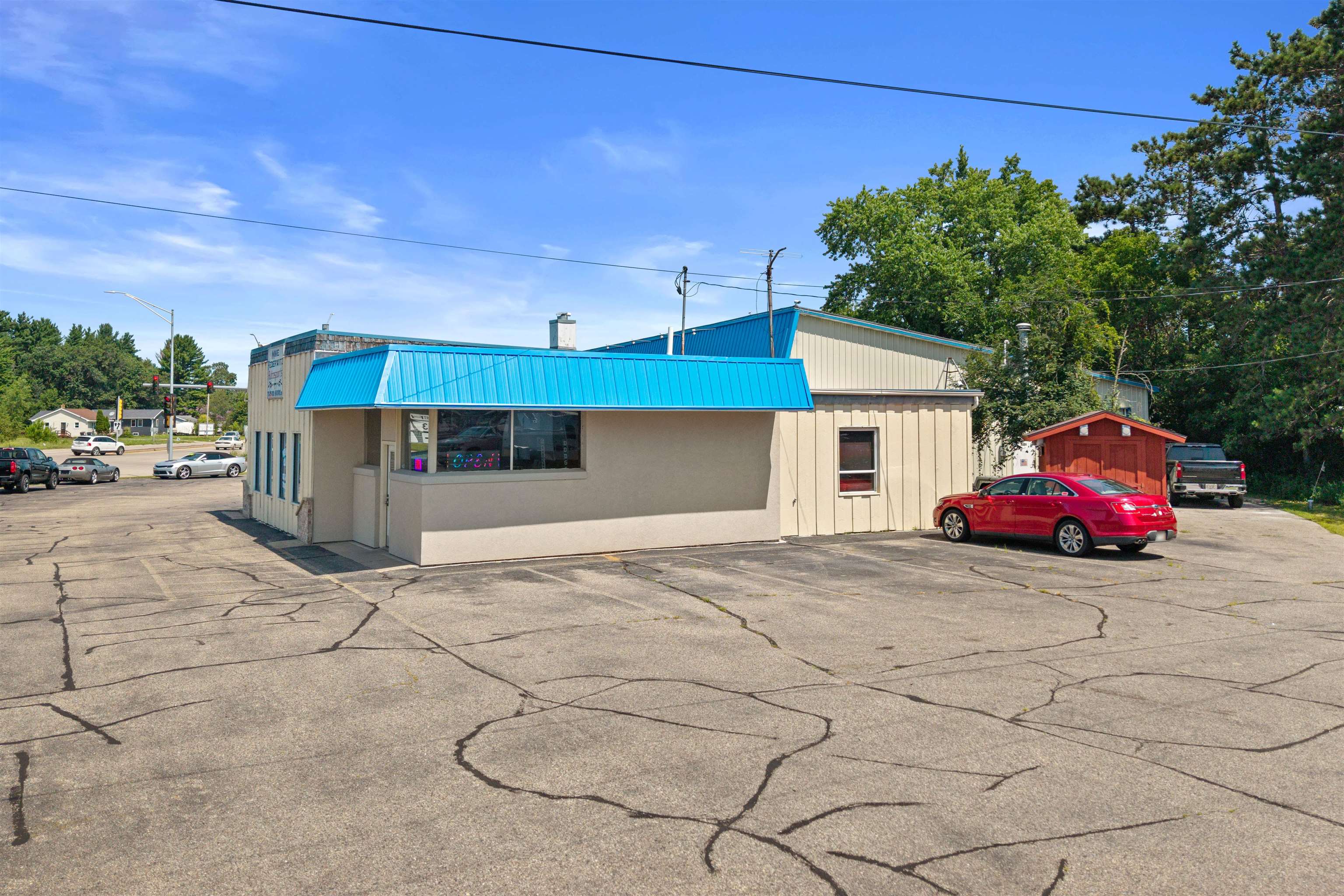 9631 STATE HIGHWAY 13 SOUTH, Wisconsin Rapids, Wisconsin 54494, ,Commercial/industrial,For Sale,9631 STATE HIGHWAY 13 SOUTH,22235581