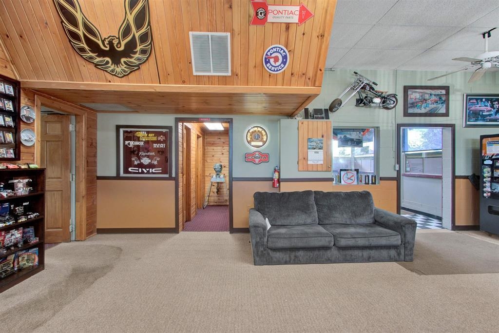 9631 STATE HIGHWAY 13 SOUTH, Wisconsin Rapids, Wisconsin 54494, ,Commercial/industrial,For Sale,9631 STATE HIGHWAY 13 SOUTH,22235581