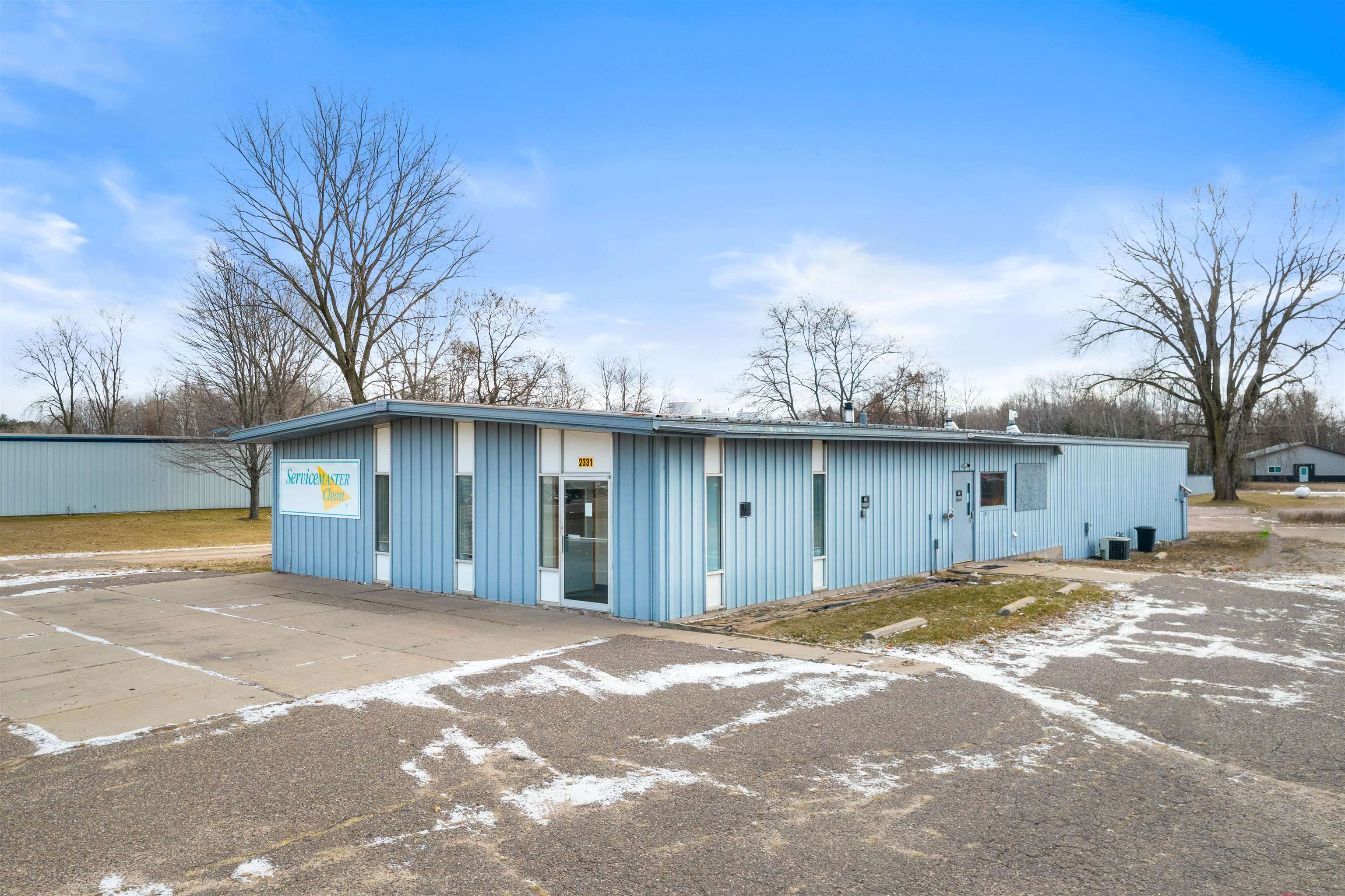 2331 INDUSTRIAL STREET