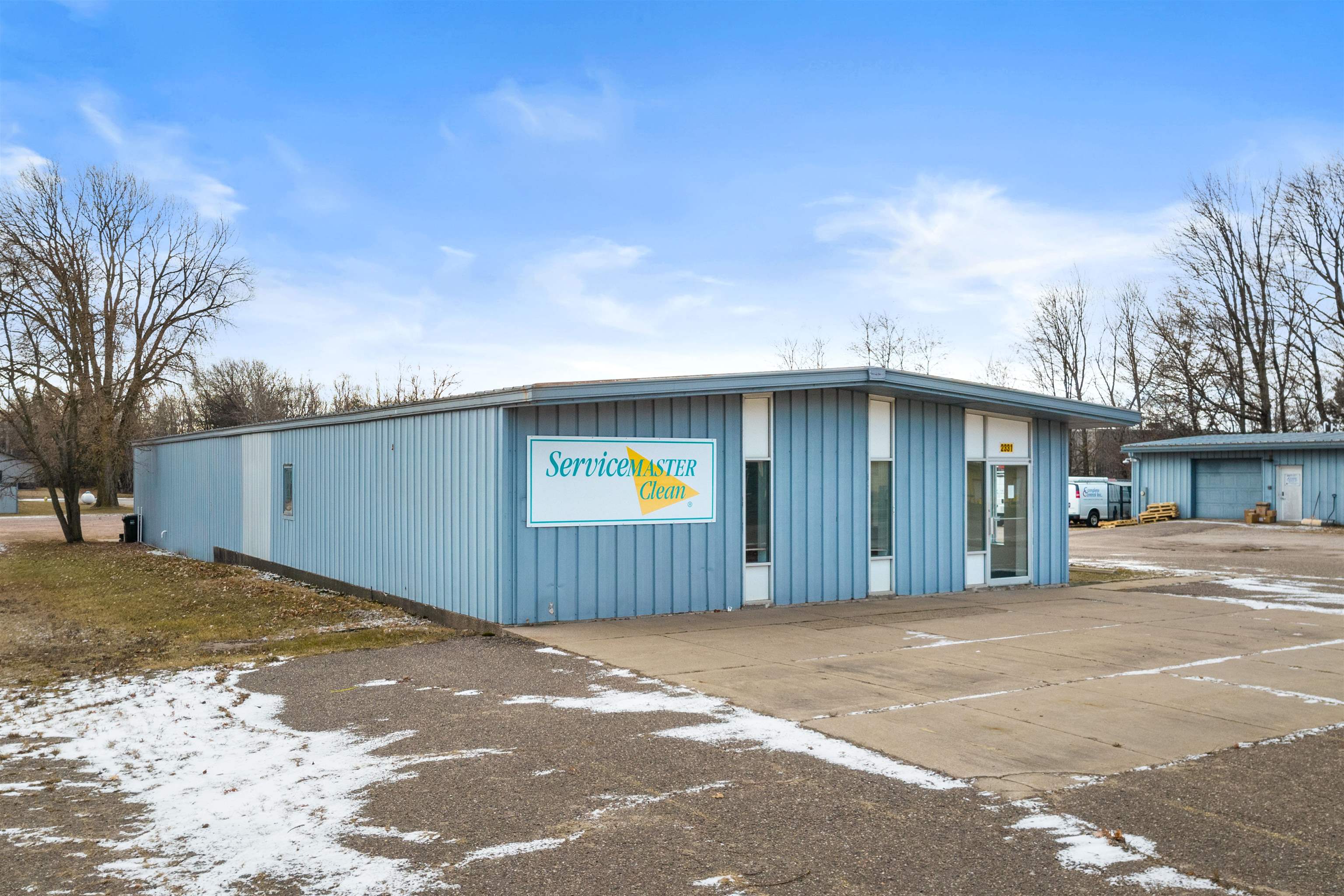 2331 INDUSTRIAL STREET