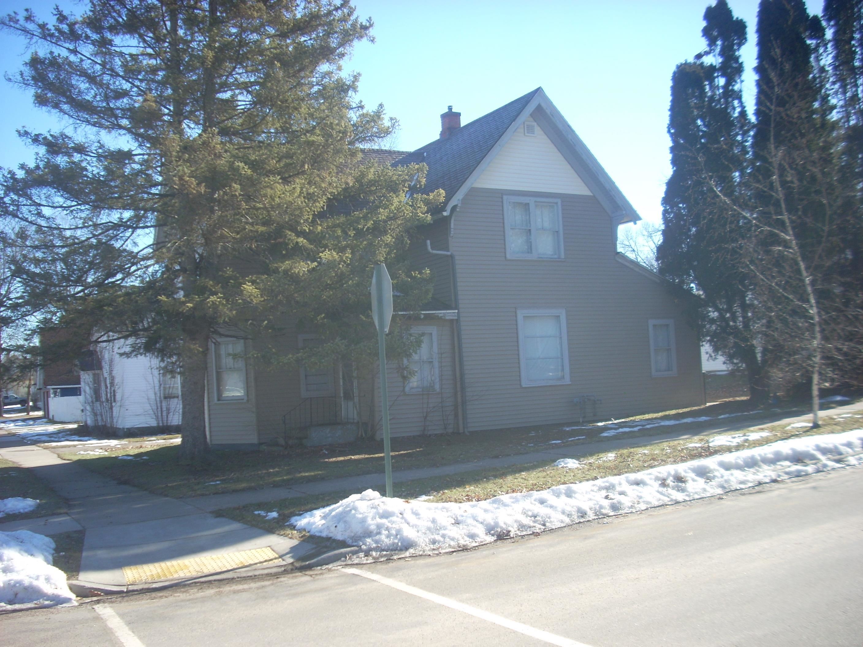 701 E 6TH STREET, Merrill, Wisconsin 54452, 3 Bedrooms Bedrooms, ,2 BathroomsBathrooms,Residential,For Sale,701 E 6TH STREET,22400214