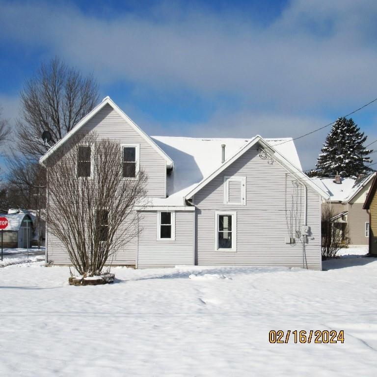 601 N GENESEE STREET, Merrill, Wisconsin 54452, 4 Bedrooms Bedrooms, ,Residential,For Sale,601 N GENESEE STREET,22400420