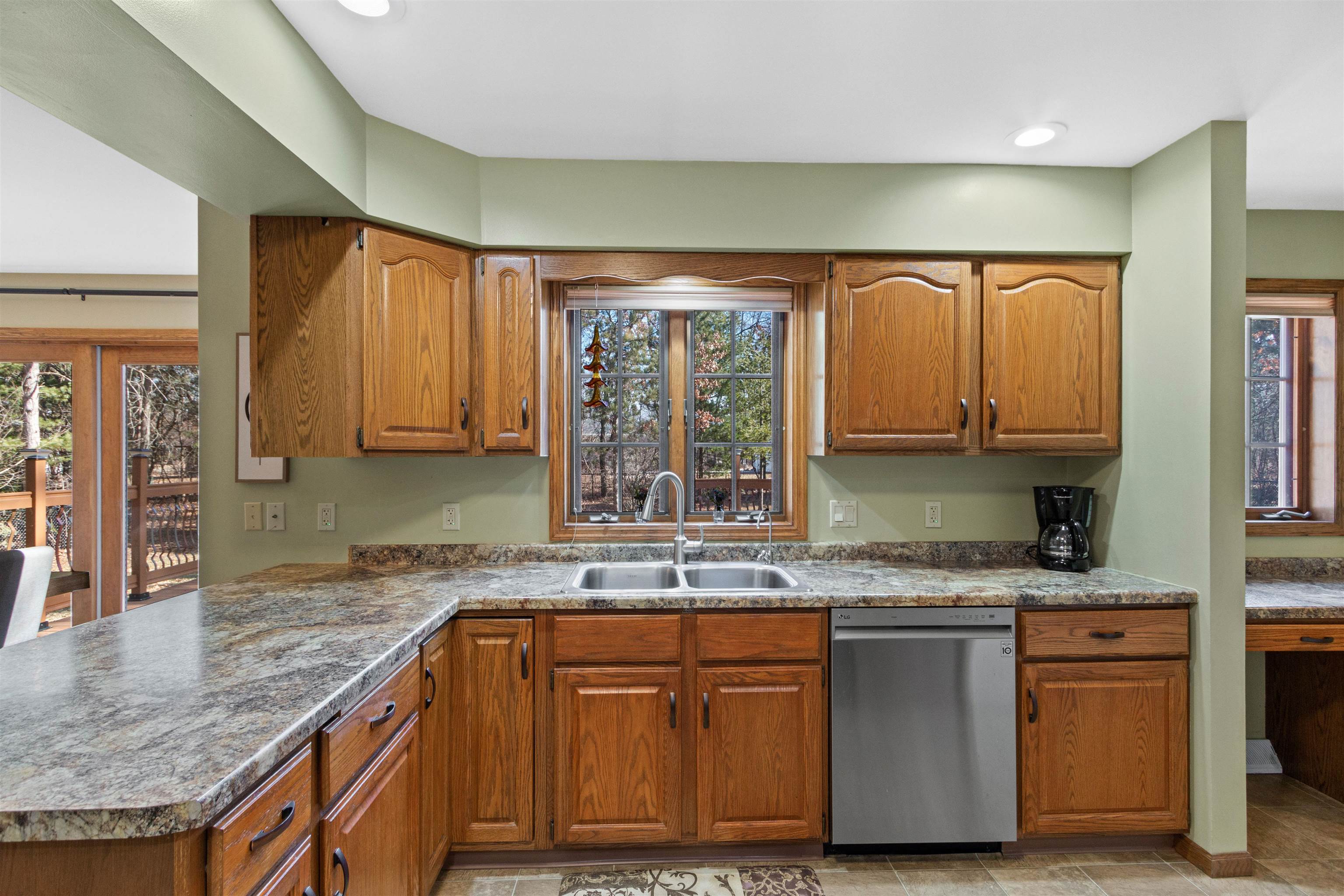 2201 SHADOWVIEW CIRCLE