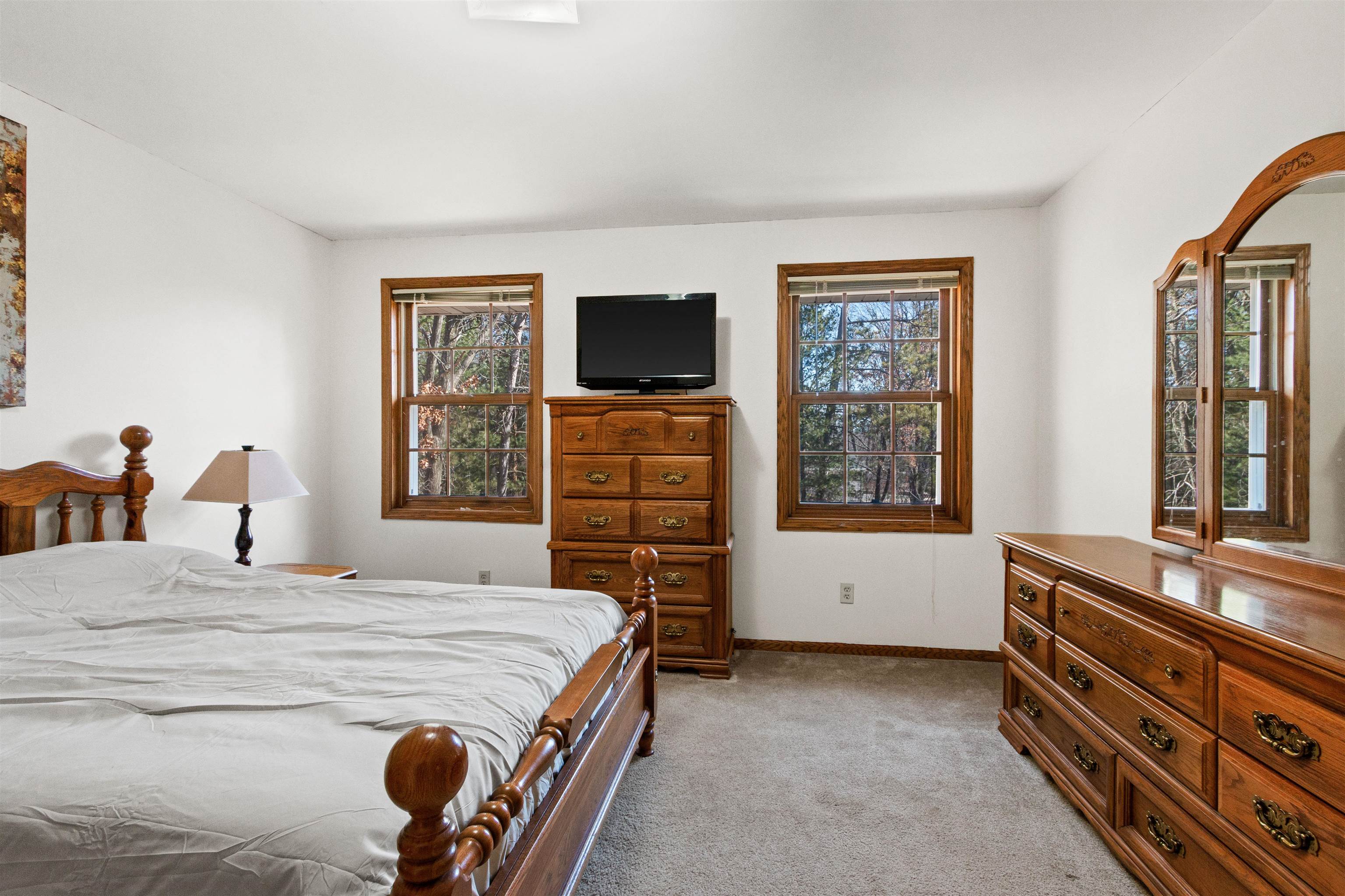 2201 SHADOWVIEW CIRCLE