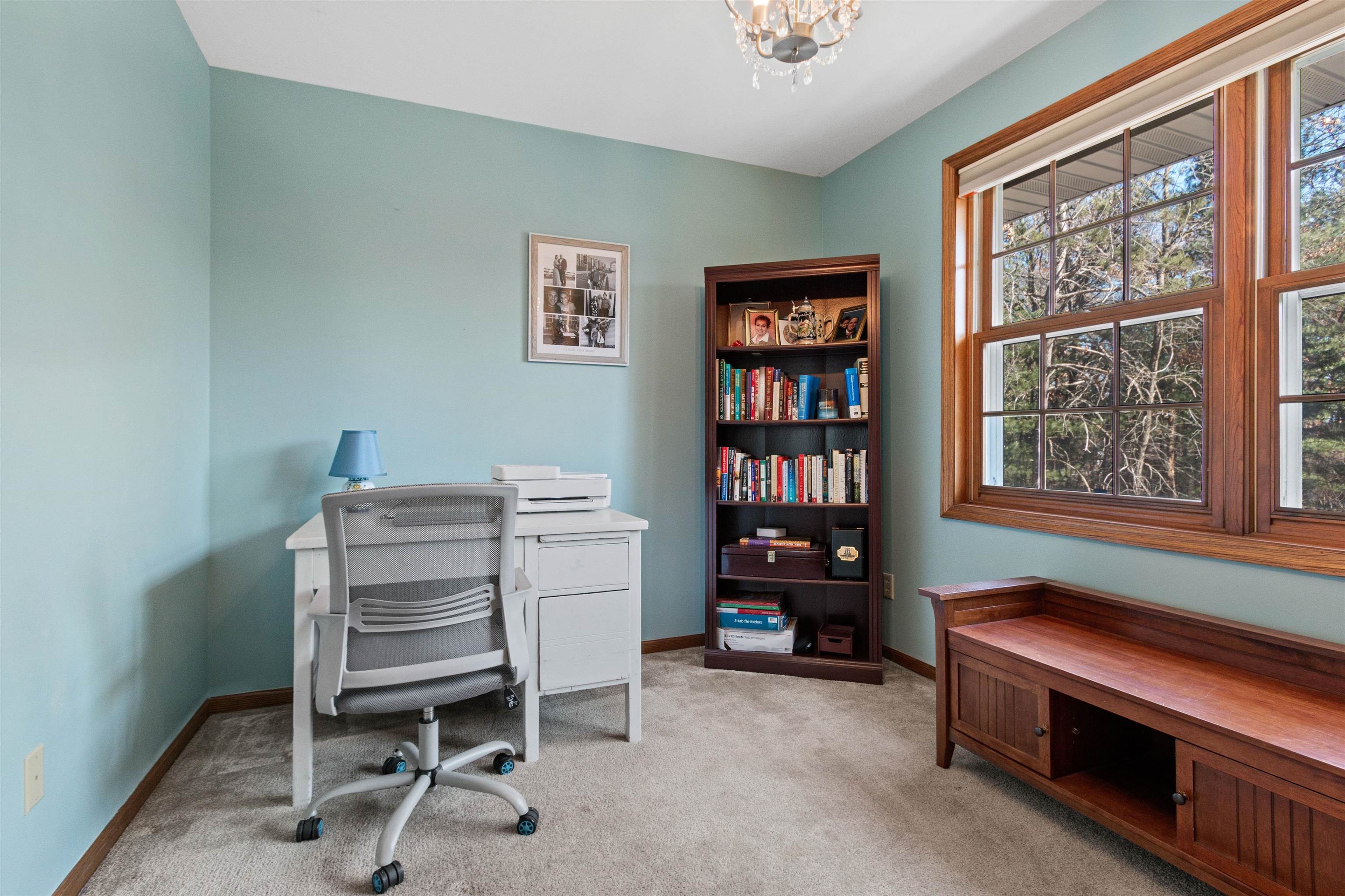 2201 SHADOWVIEW CIRCLE