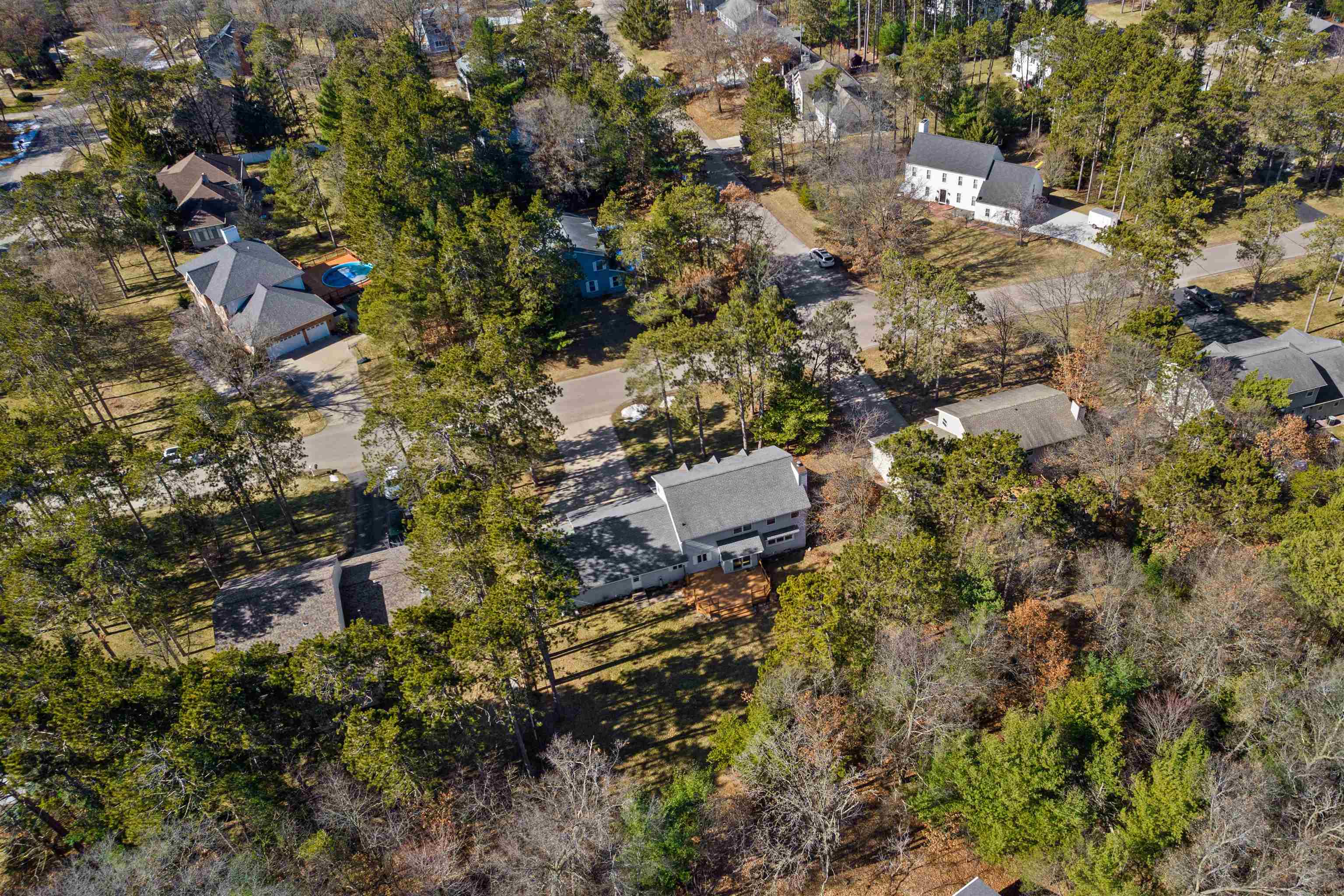 2201 SHADOWVIEW CIRCLE
