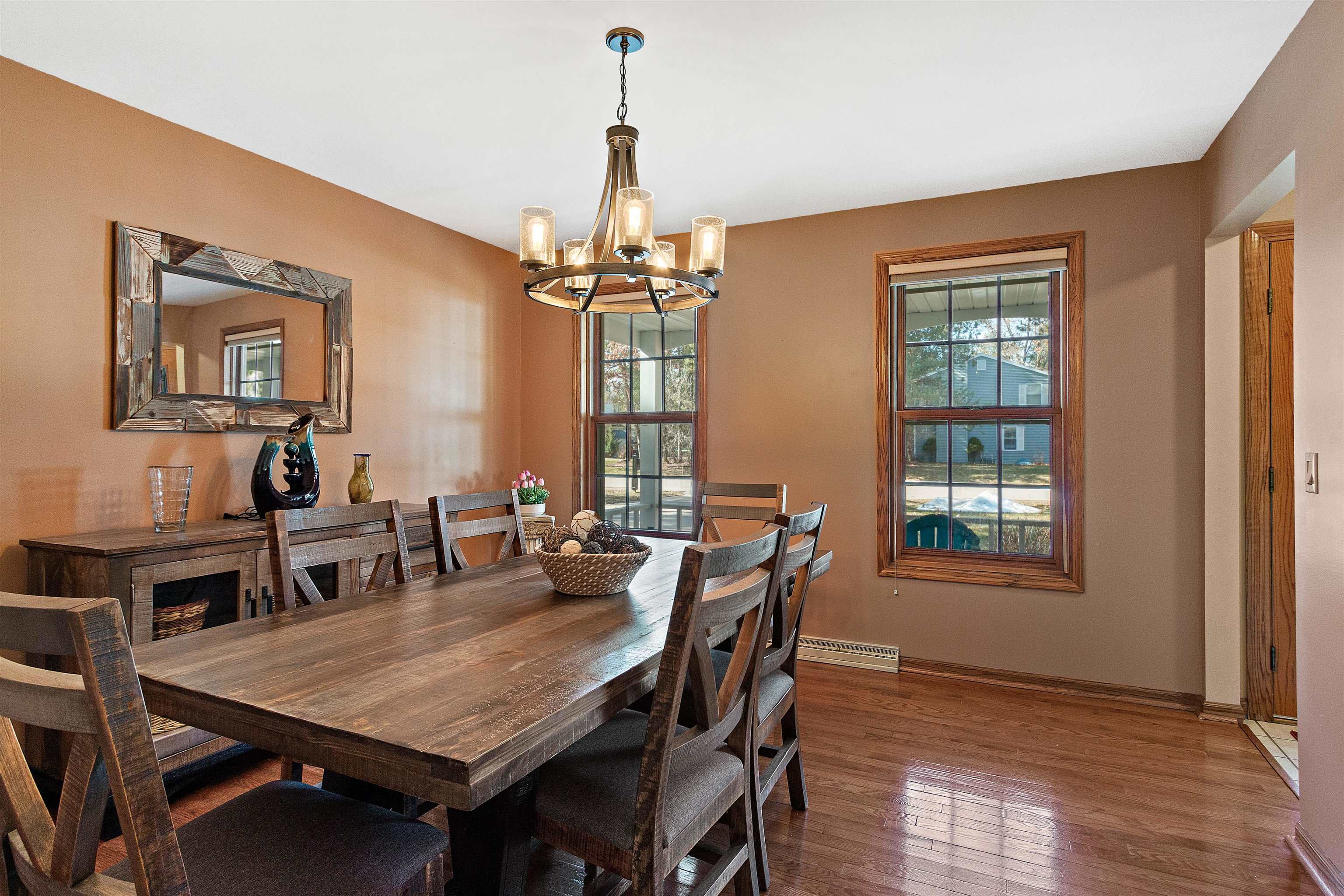 2201 SHADOWVIEW CIRCLE