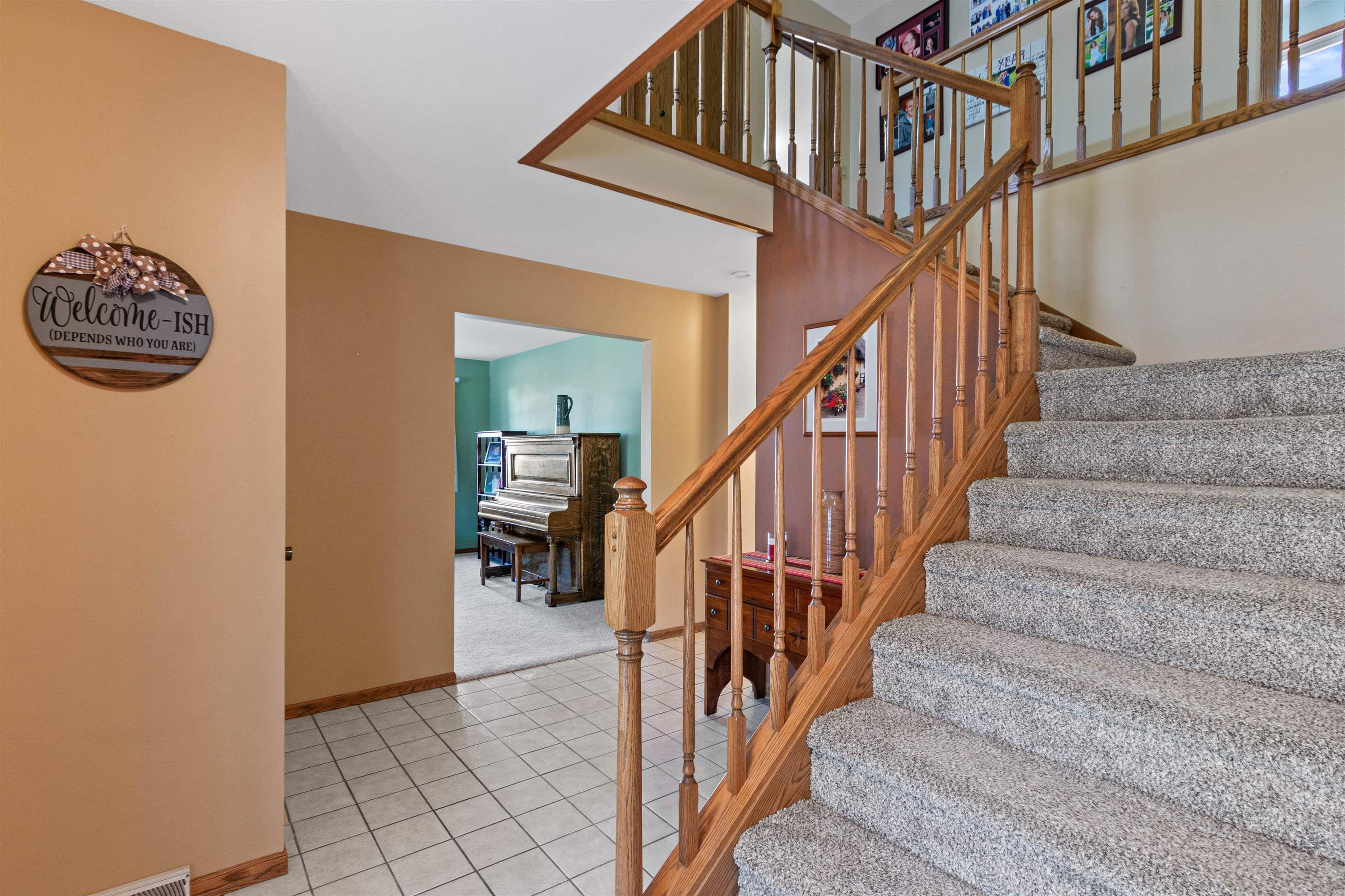 2201 SHADOWVIEW CIRCLE