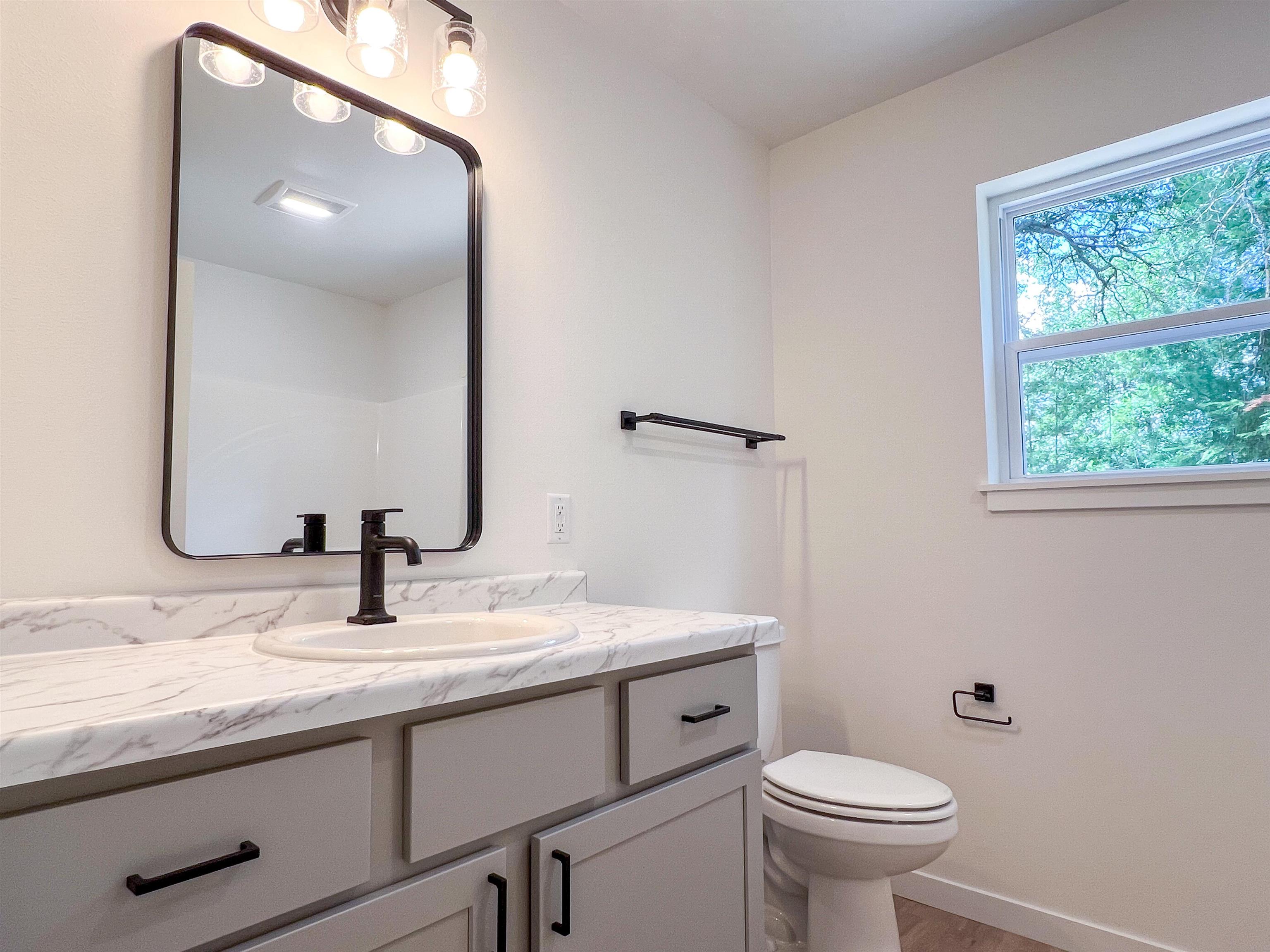1108 BONETTE LANE, CHILTON, Wisconsin 53014, 3 Bedrooms Bedrooms, ,2 BathroomsBathrooms,Residential,For Sale,1108 BONETTE LANE,22400879