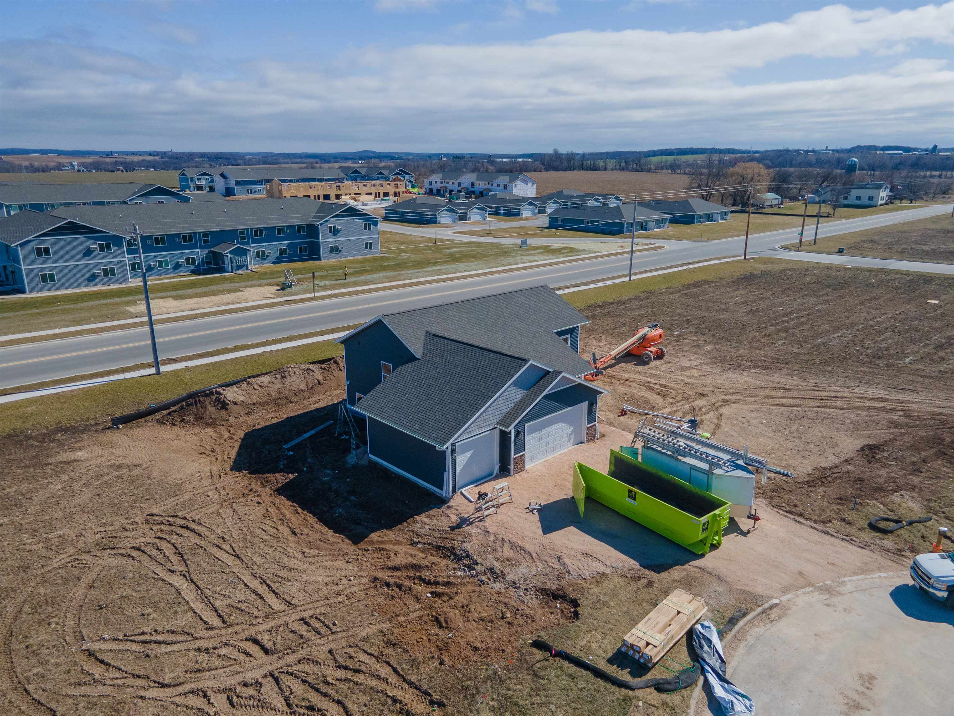 1118 BONETTE LANE, CHILTON, Wisconsin 53014, 4 Bedrooms Bedrooms, ,3 BathroomsBathrooms,Residential,For Sale,1118 BONETTE LANE,22400880