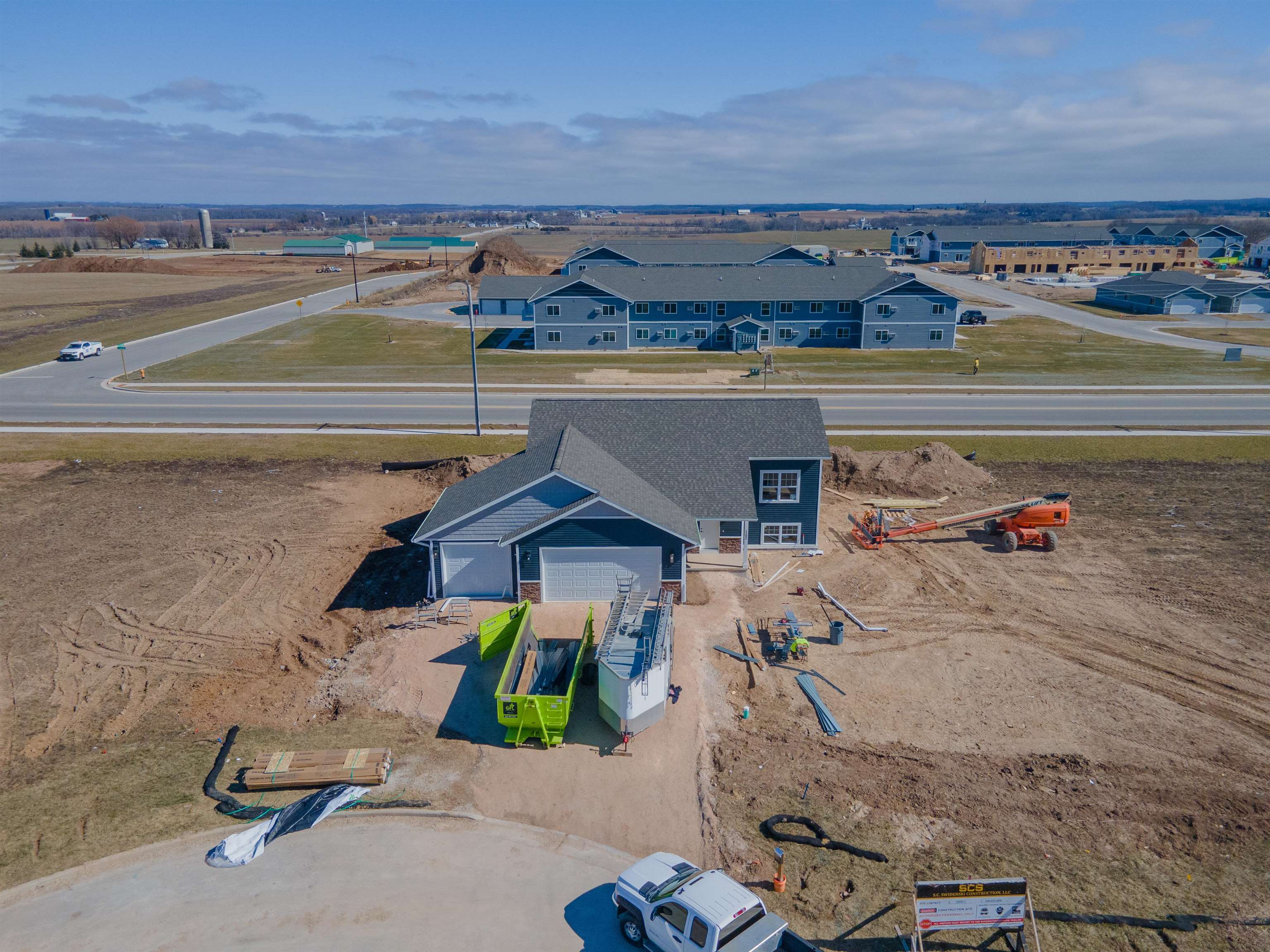 1118 BONETTE LANE, CHILTON, Wisconsin 53014, 4 Bedrooms Bedrooms, ,3 BathroomsBathrooms,Residential,For Sale,1118 BONETTE LANE,22400880