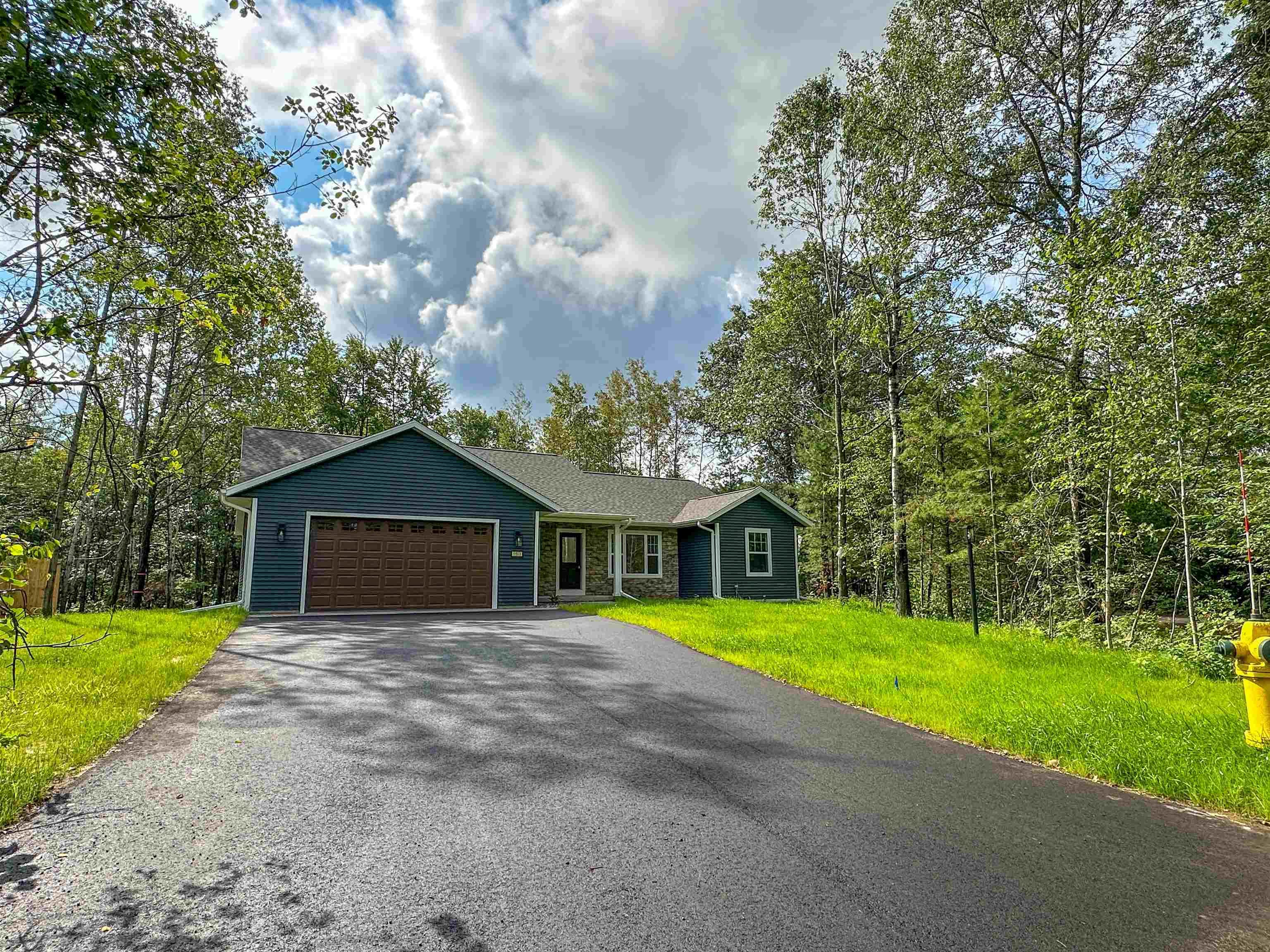 1130 BONETTE LANE, CHILTON, Wisconsin 53014, 3 Bedrooms Bedrooms, ,2 BathroomsBathrooms,Residential,For Sale,1130 BONETTE LANE,22400882