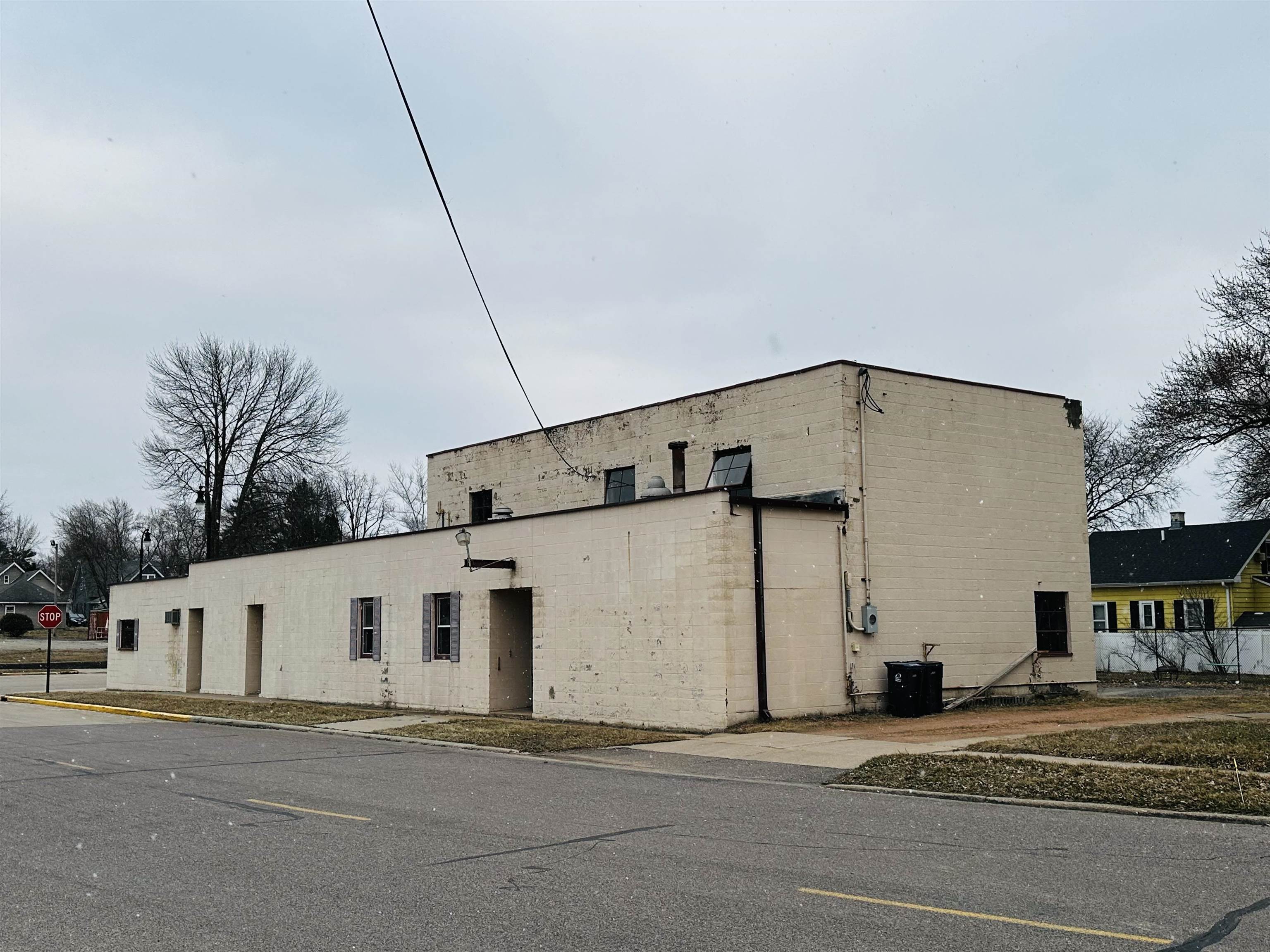 1100 S CENTRAL AVENUE, Marshfield, Wisconsin 54449, ,Commercial/industrial,For Sale,1100 S CENTRAL AVENUE,22400903