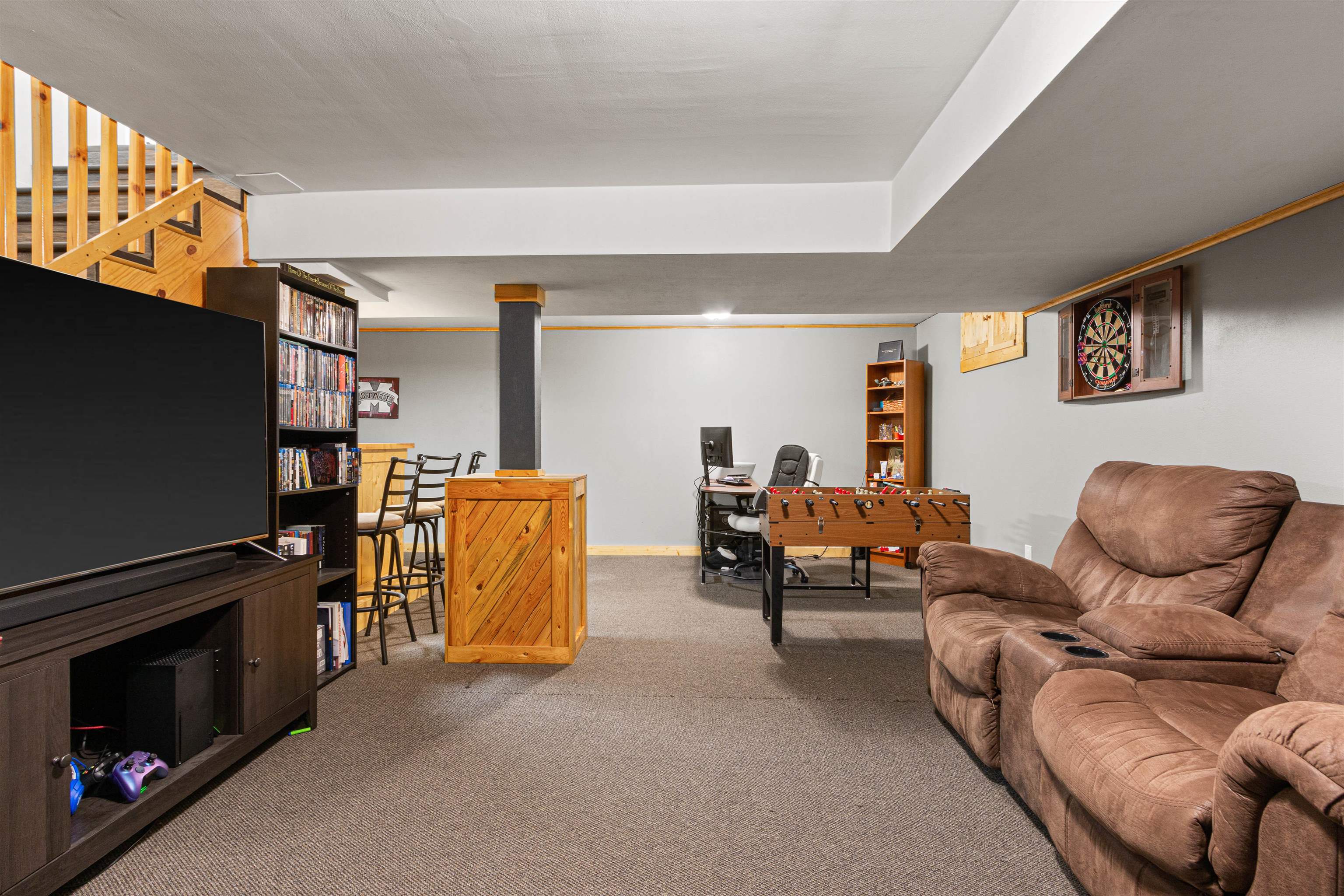 1010 MAPLE STREET