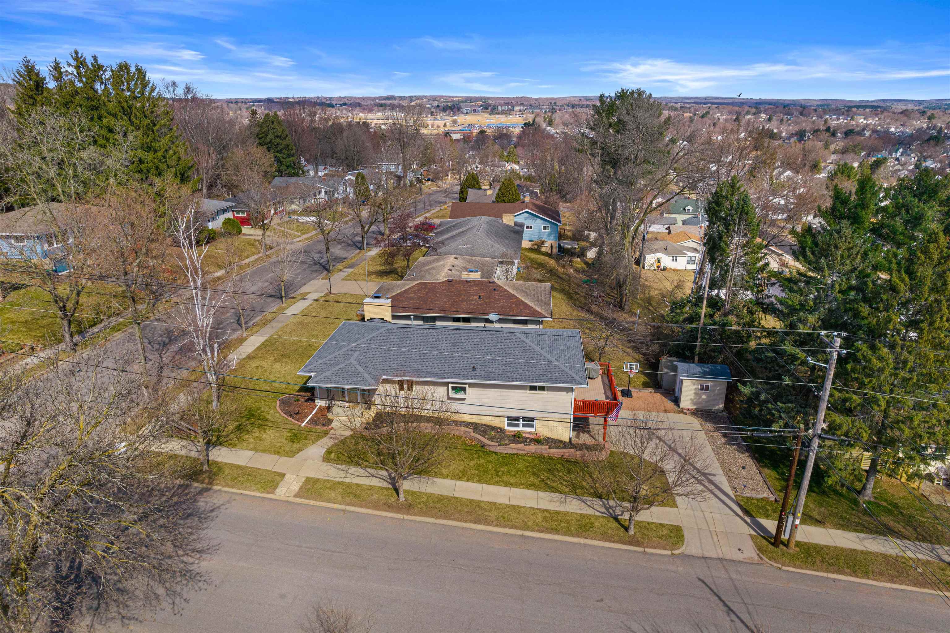 1010 MAPLE STREET