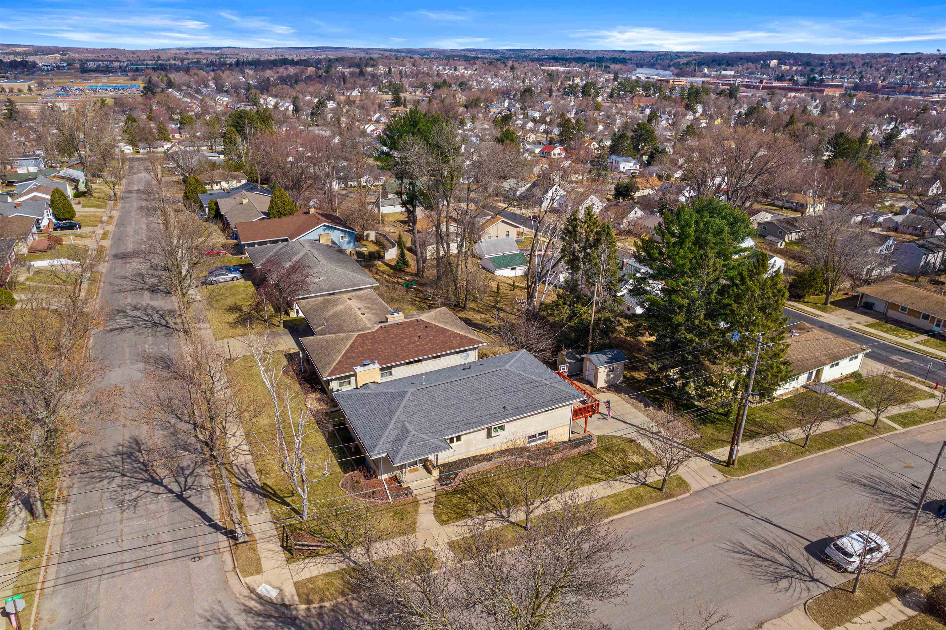 1010 MAPLE STREET