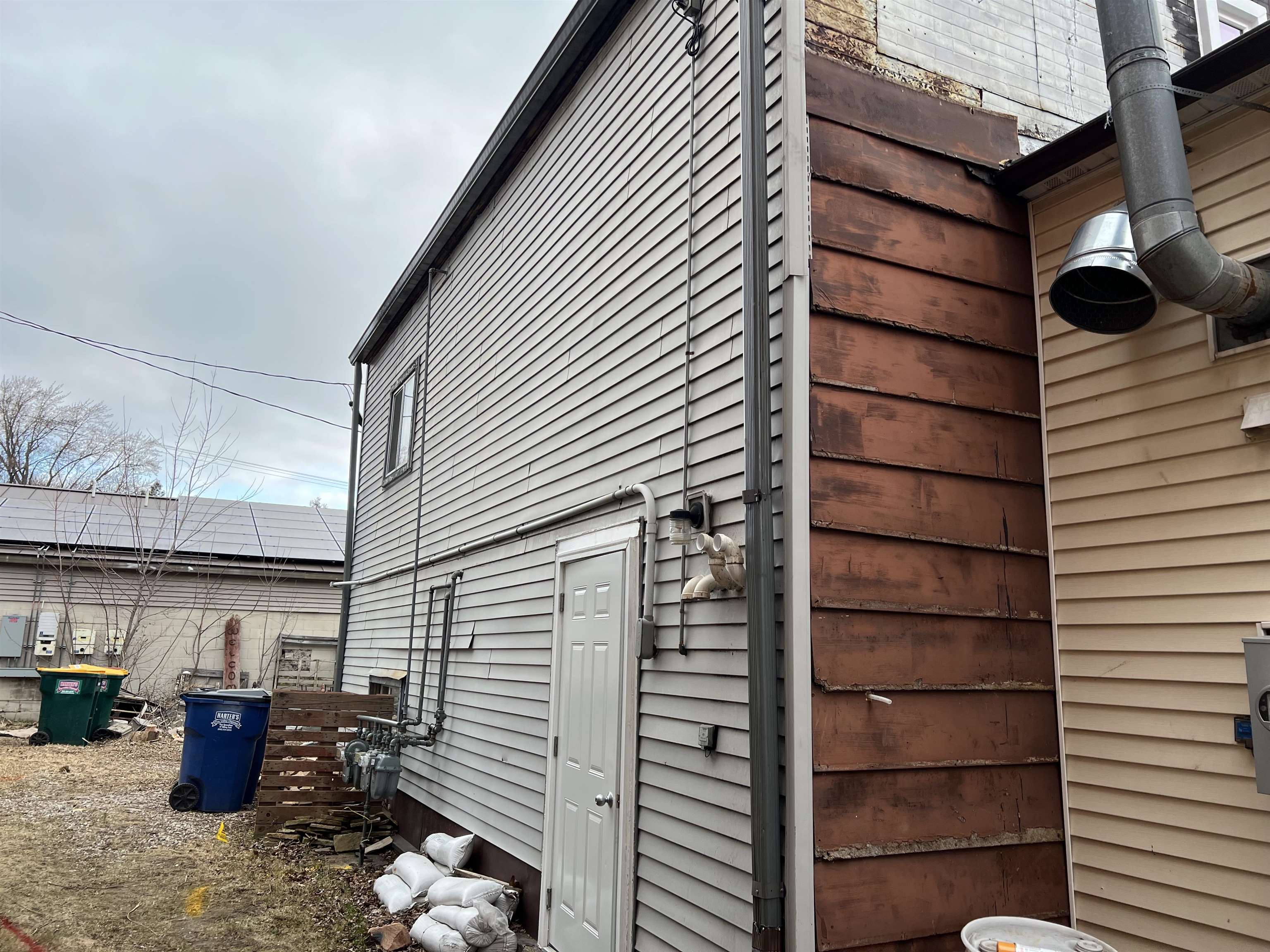 137-147 MAIN STREET NORTH, Amherst, Wisconsin 54406, ,Commercial/industrial,For Sale,137-147 MAIN STREET NORTH,22400955