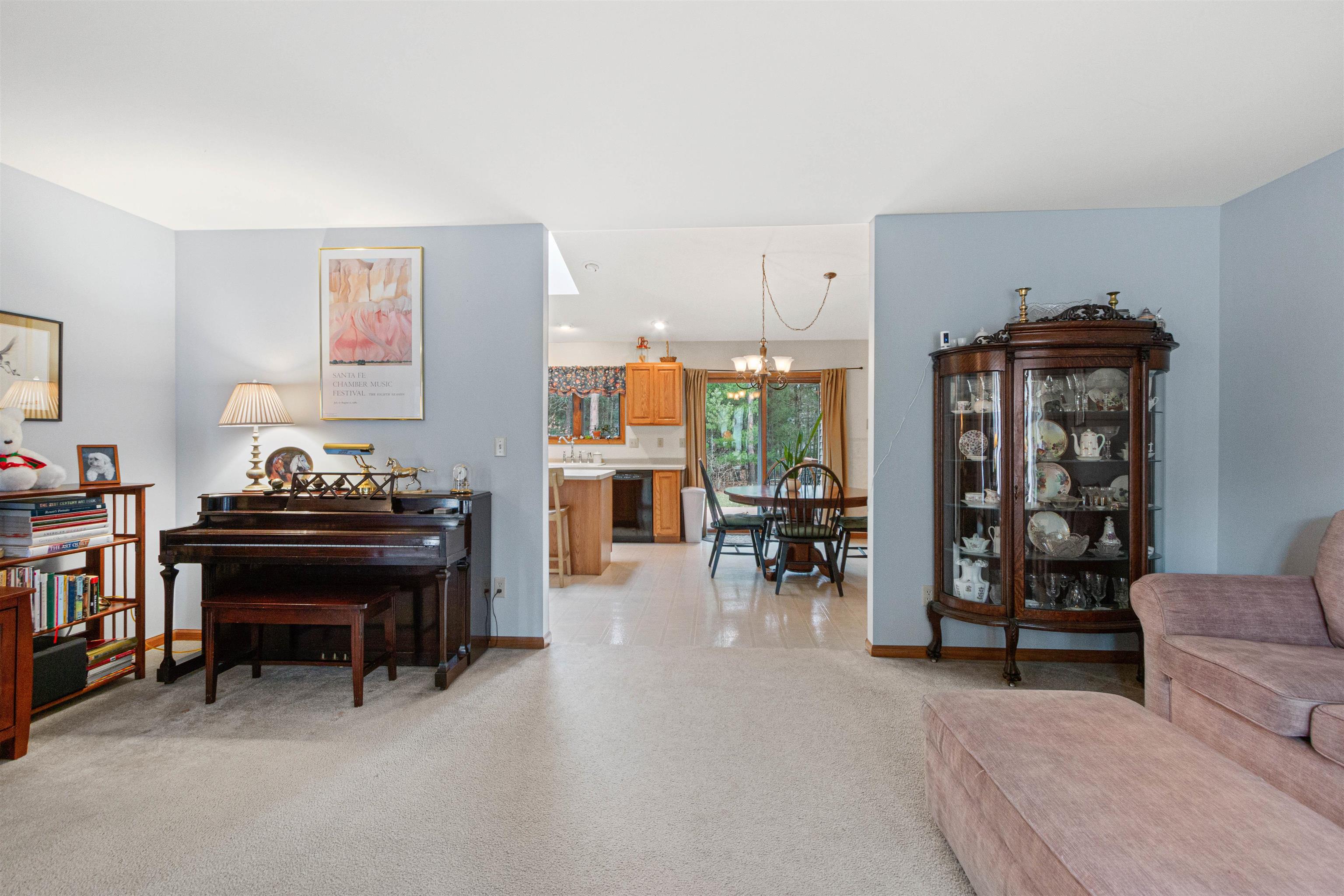 3225 LEAHY AVENUE