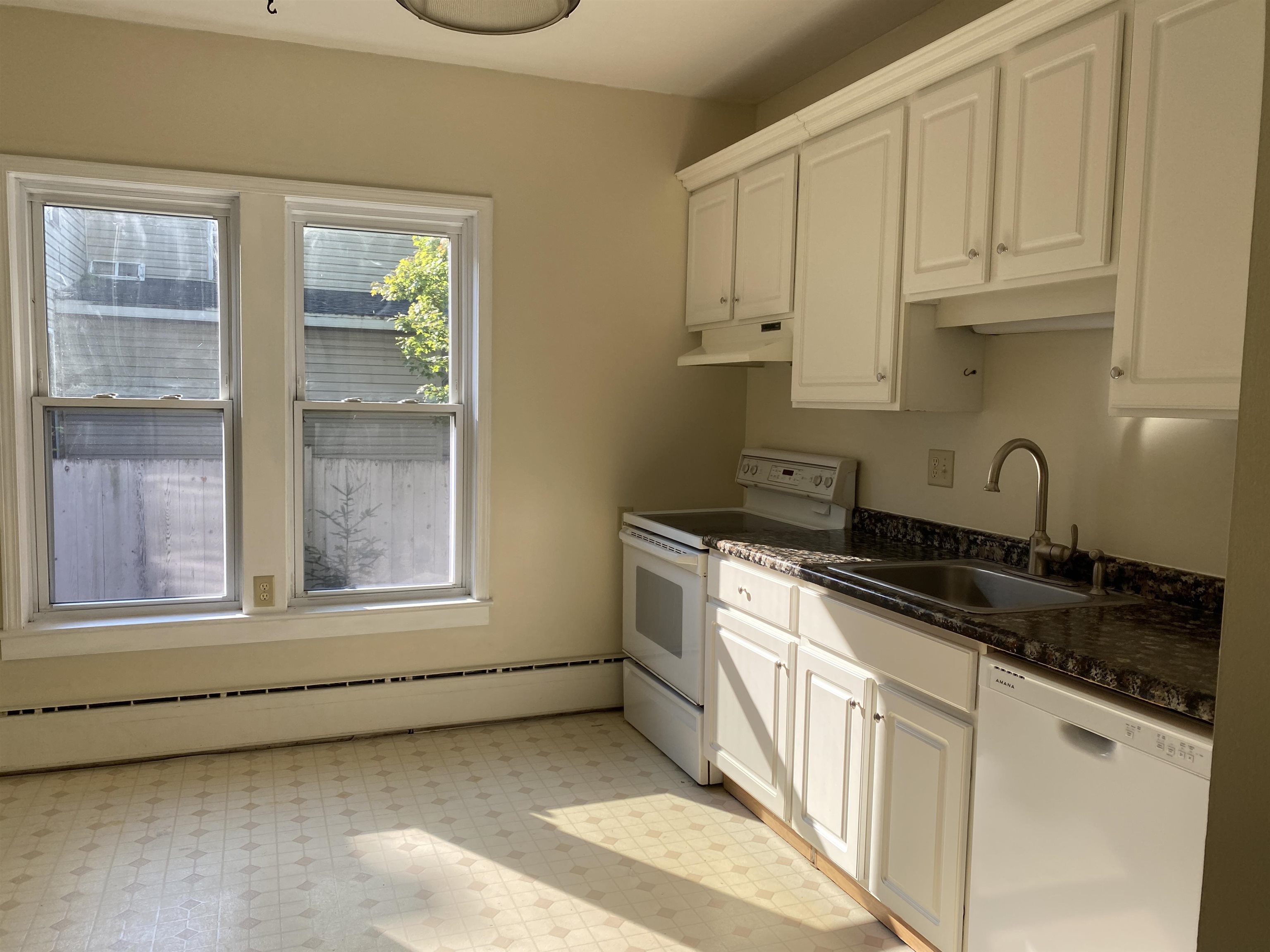 410 FULTON STREET, Wausau, Wisconsin 54403, 1 Bedroom Bedrooms, ,1 BathroomBathrooms,Multi-family,For Sale,410 FULTON STREET,22401666