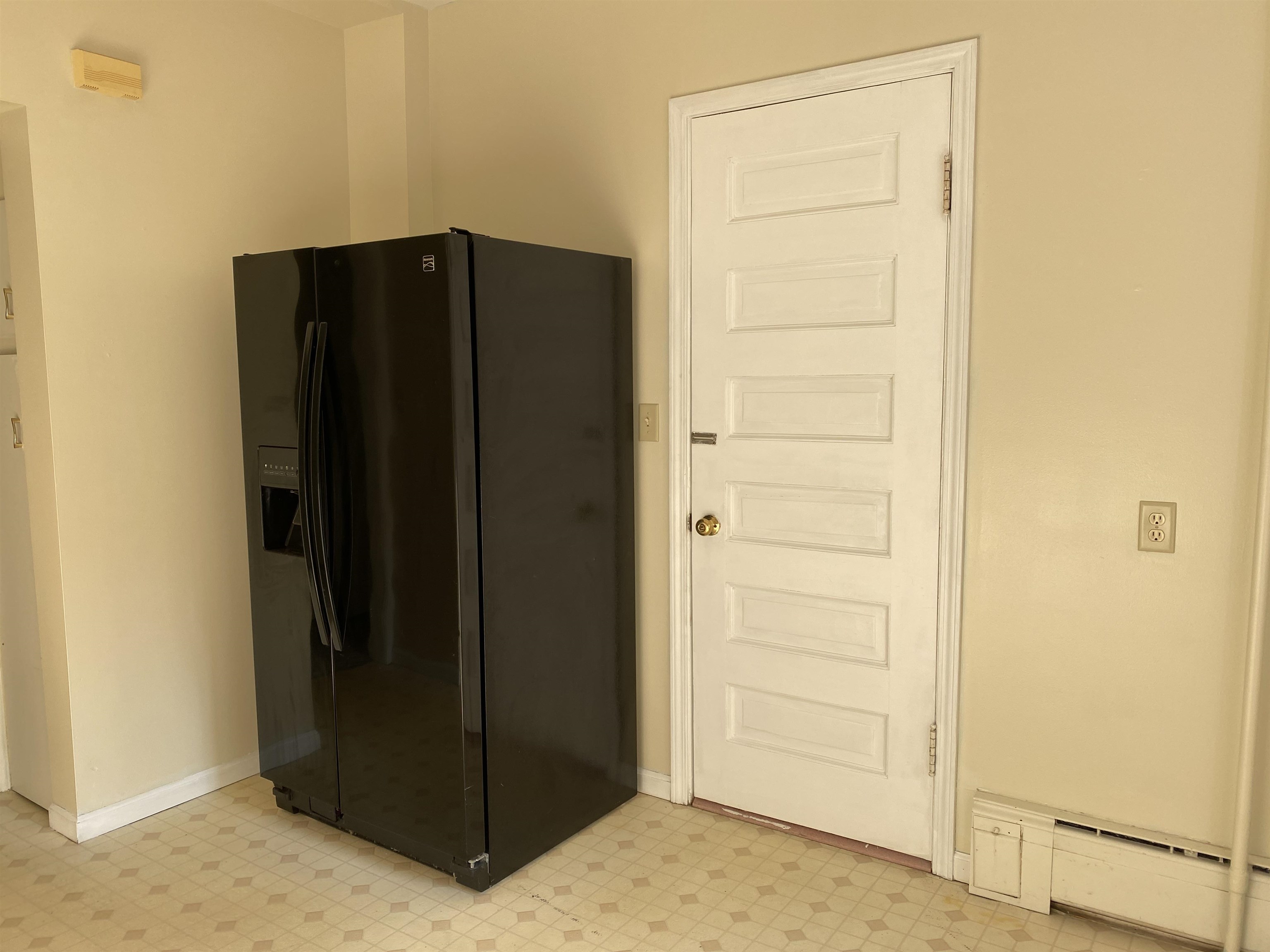 410 FULTON STREET, Wausau, Wisconsin 54403, 1 Bedroom Bedrooms, ,1 BathroomBathrooms,Multi-family,For Sale,410 FULTON STREET,22401666