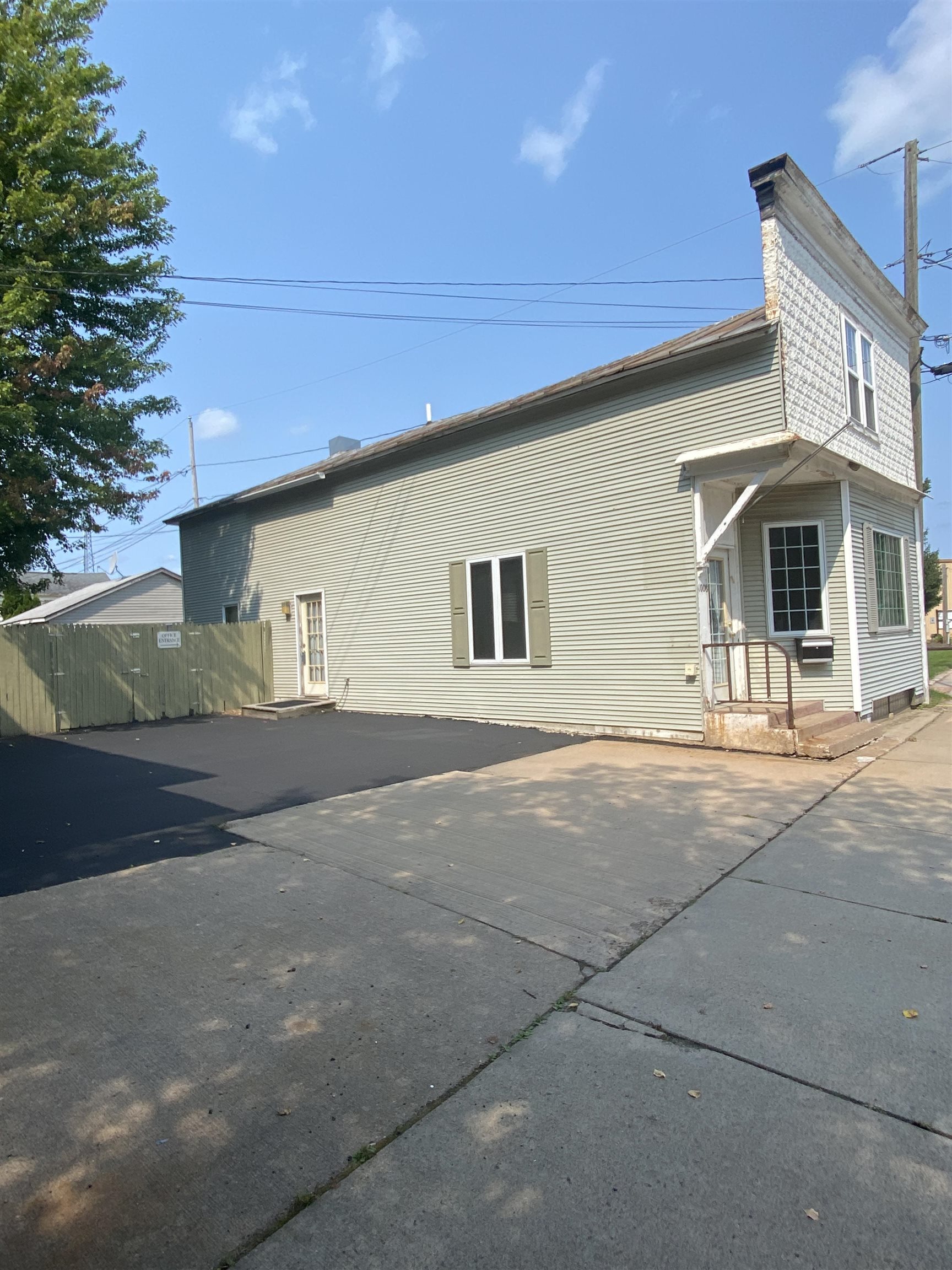 410 FULTON STREET, Wausau, Wisconsin 54403, 1 Bedroom Bedrooms, ,1 BathroomBathrooms,Multi-family,For Sale,410 FULTON STREET,22401666
