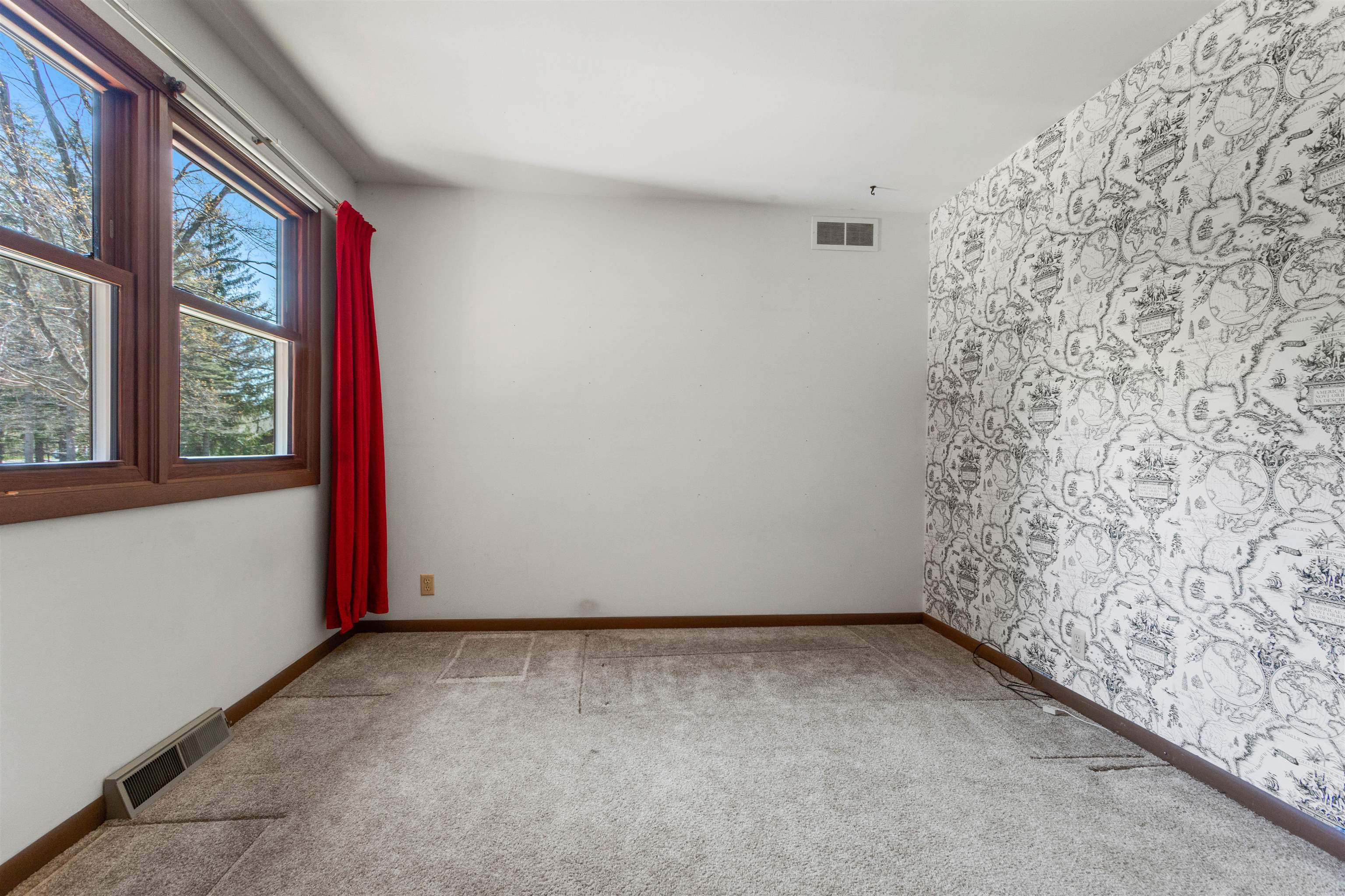 178 RIVER HEIGHTS DRIVE