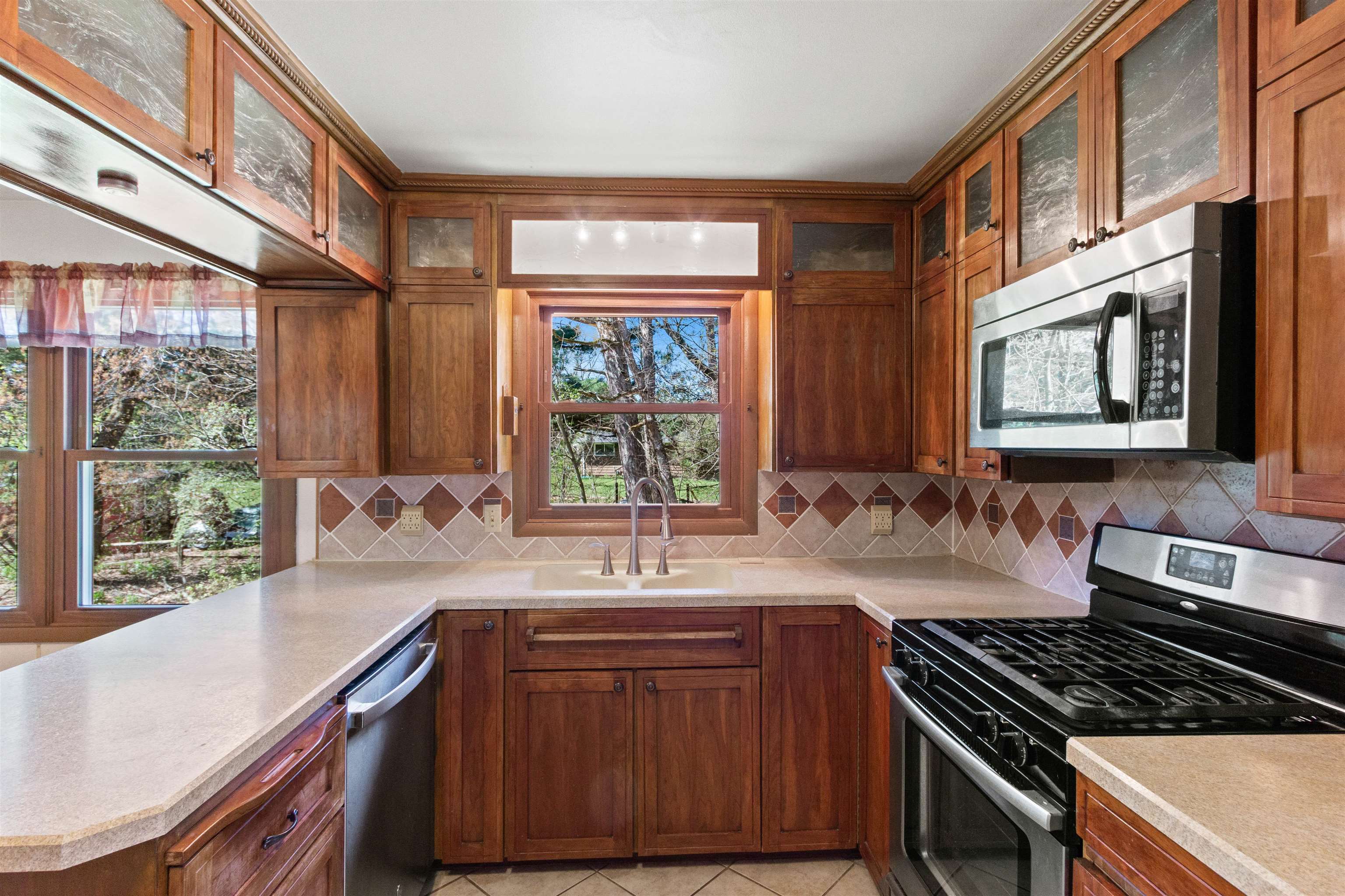 178 RIVER HEIGHTS DRIVE
