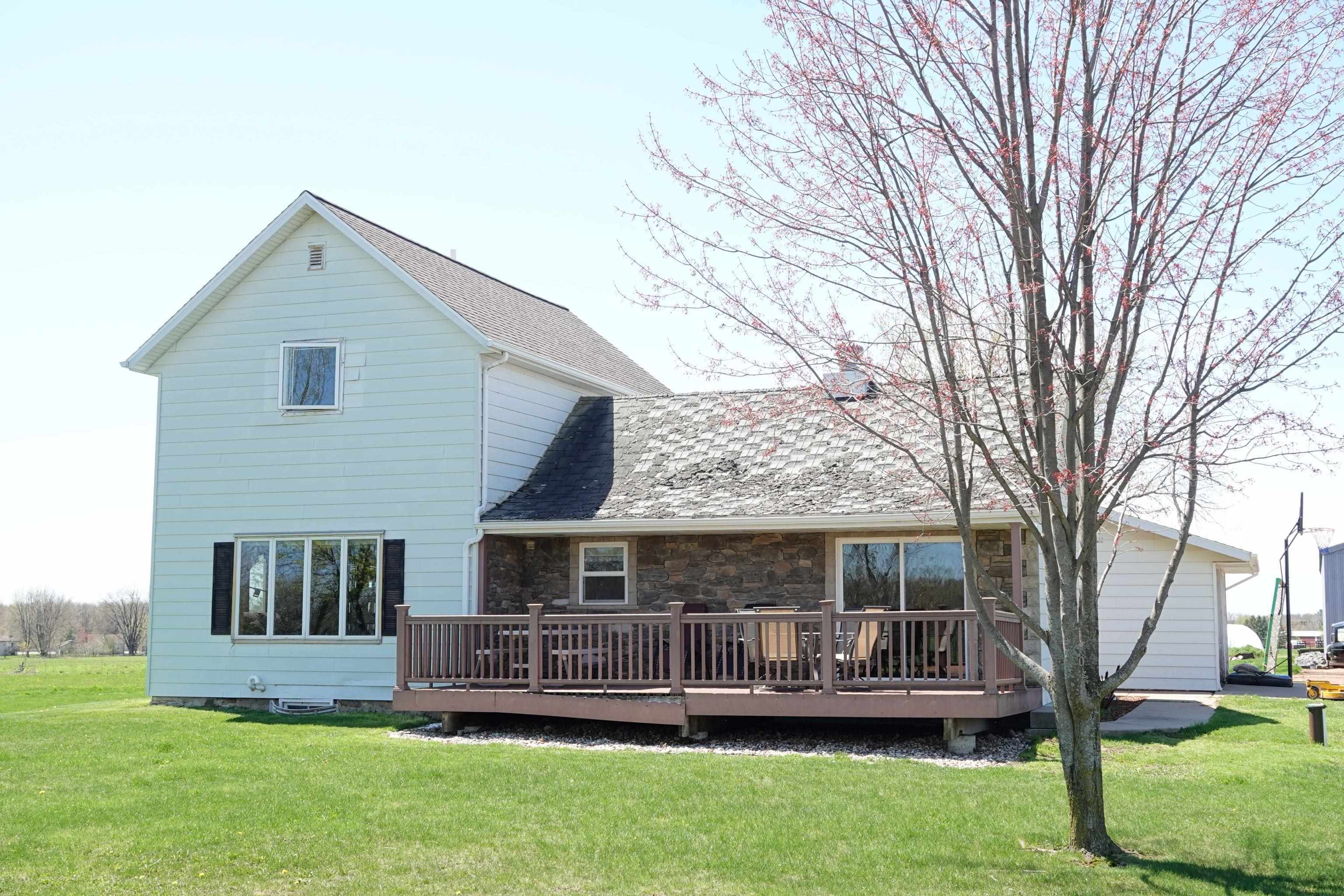 202580 N FREY AVENUE, Marshfield, Wisconsin 54449, 2 Bedrooms Bedrooms, ,2 BathroomsBathrooms,Farm/agriculture,For Sale,202580 N FREY AVENUE,22401732