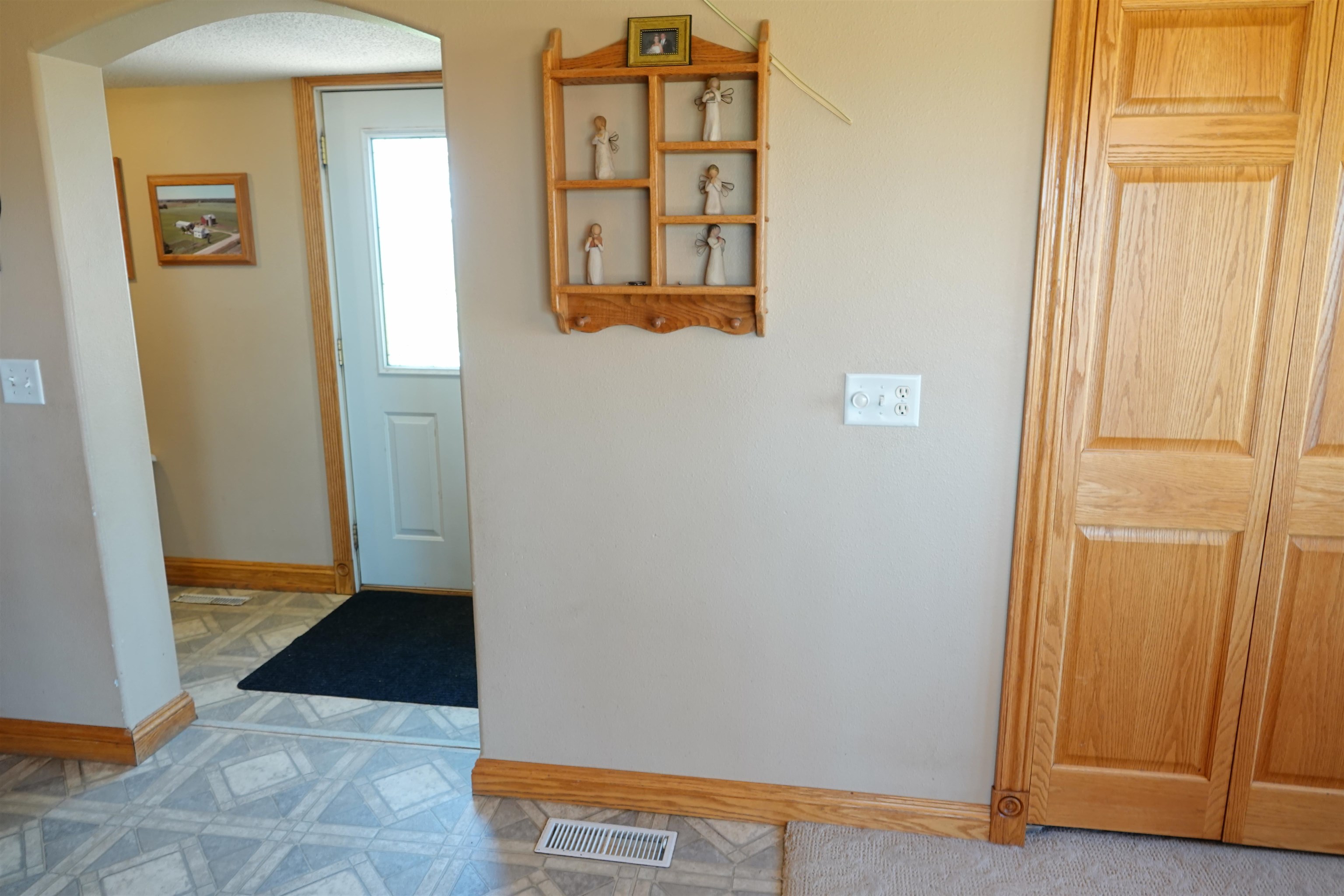 202580 N FREY AVENUE, Marshfield, Wisconsin 54449, 2 Bedrooms Bedrooms, ,2 BathroomsBathrooms,Farm/agriculture,For Sale,202580 N FREY AVENUE,22401732