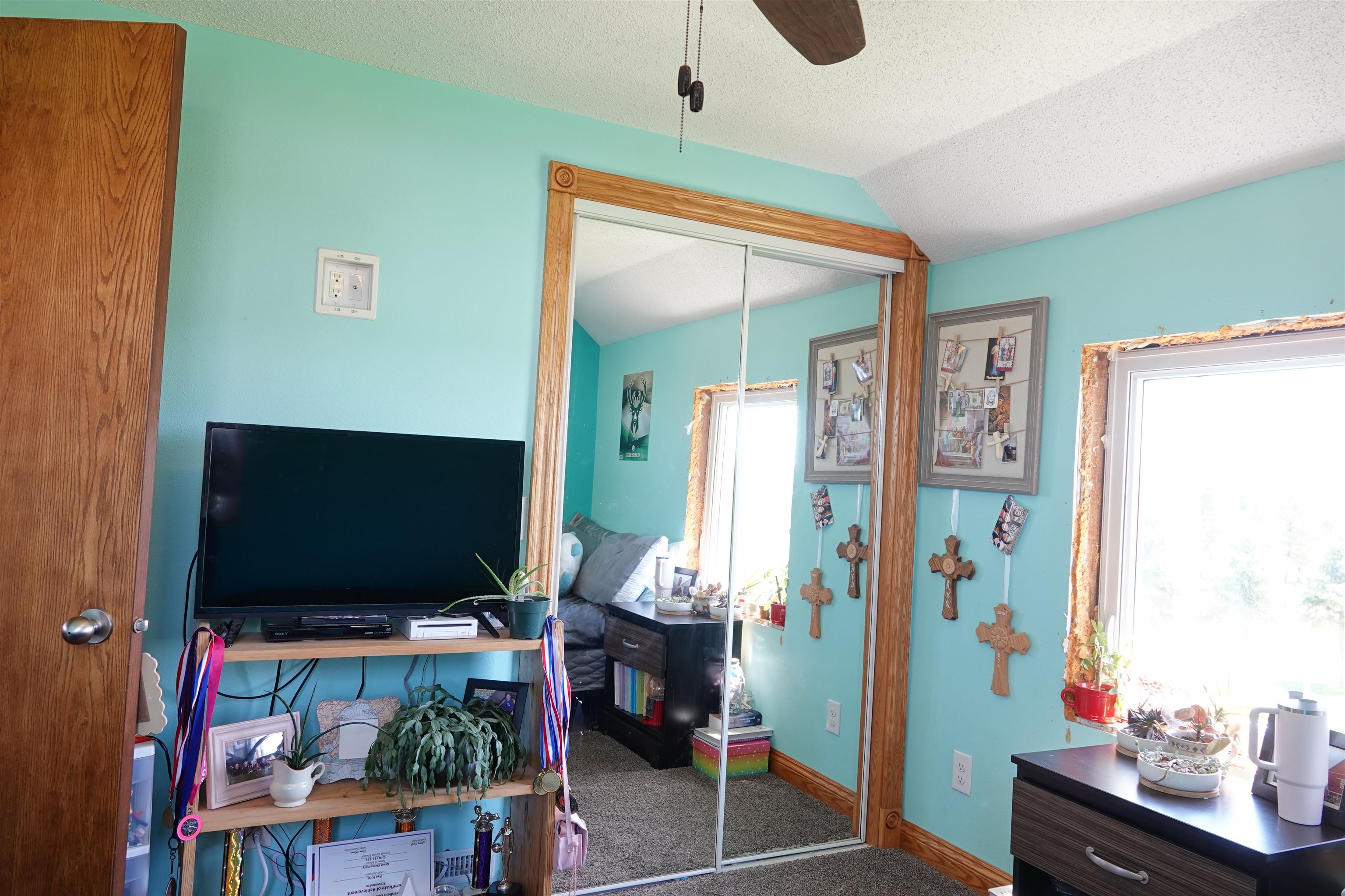 202580 N FREY AVENUE, Marshfield, Wisconsin 54449, 2 Bedrooms Bedrooms, ,2 BathroomsBathrooms,Farm/agriculture,For Sale,202580 N FREY AVENUE,22401732