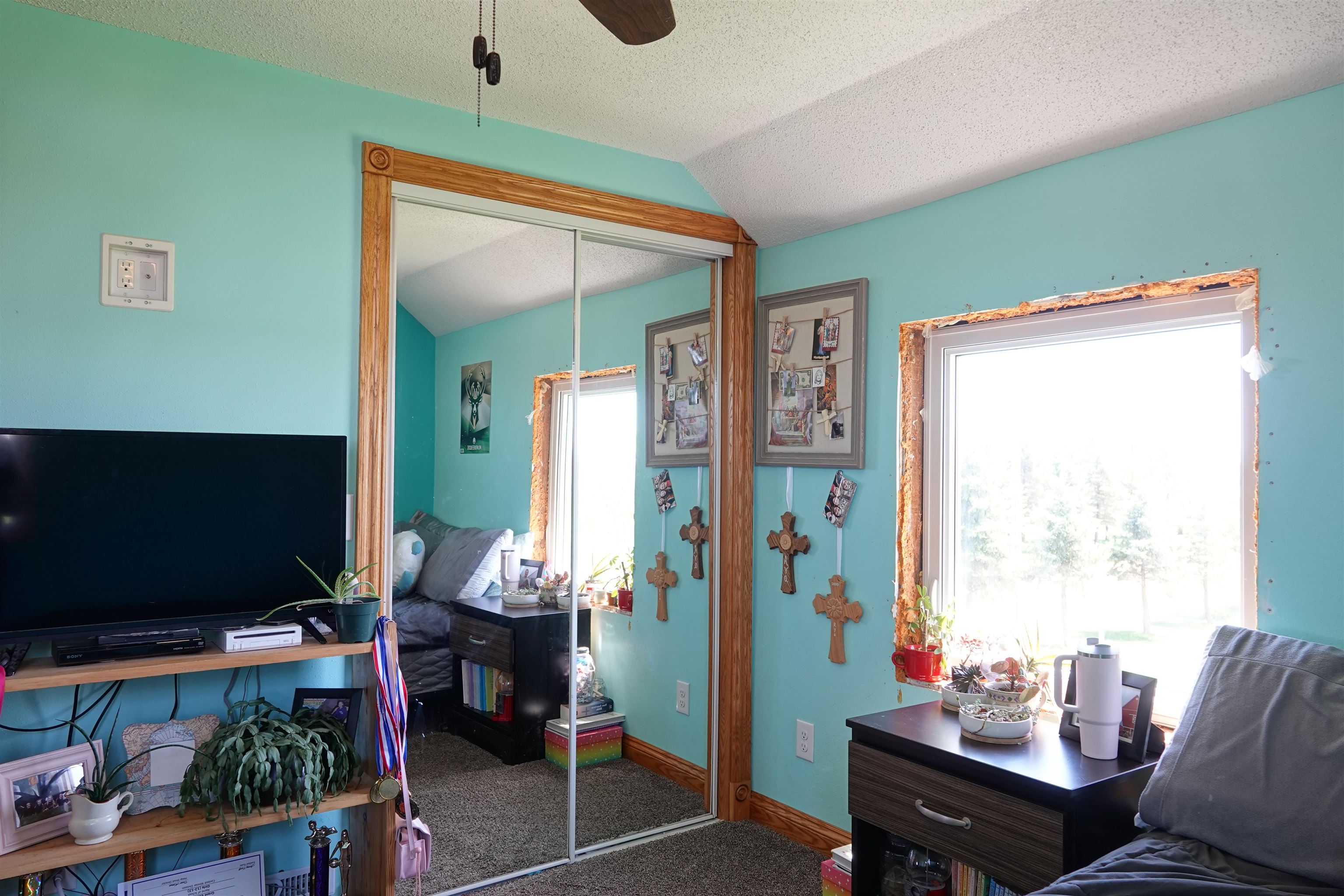 202580 N FREY AVENUE, Marshfield, Wisconsin 54449, 2 Bedrooms Bedrooms, ,2 BathroomsBathrooms,Farm/agriculture,For Sale,202580 N FREY AVENUE,22401732