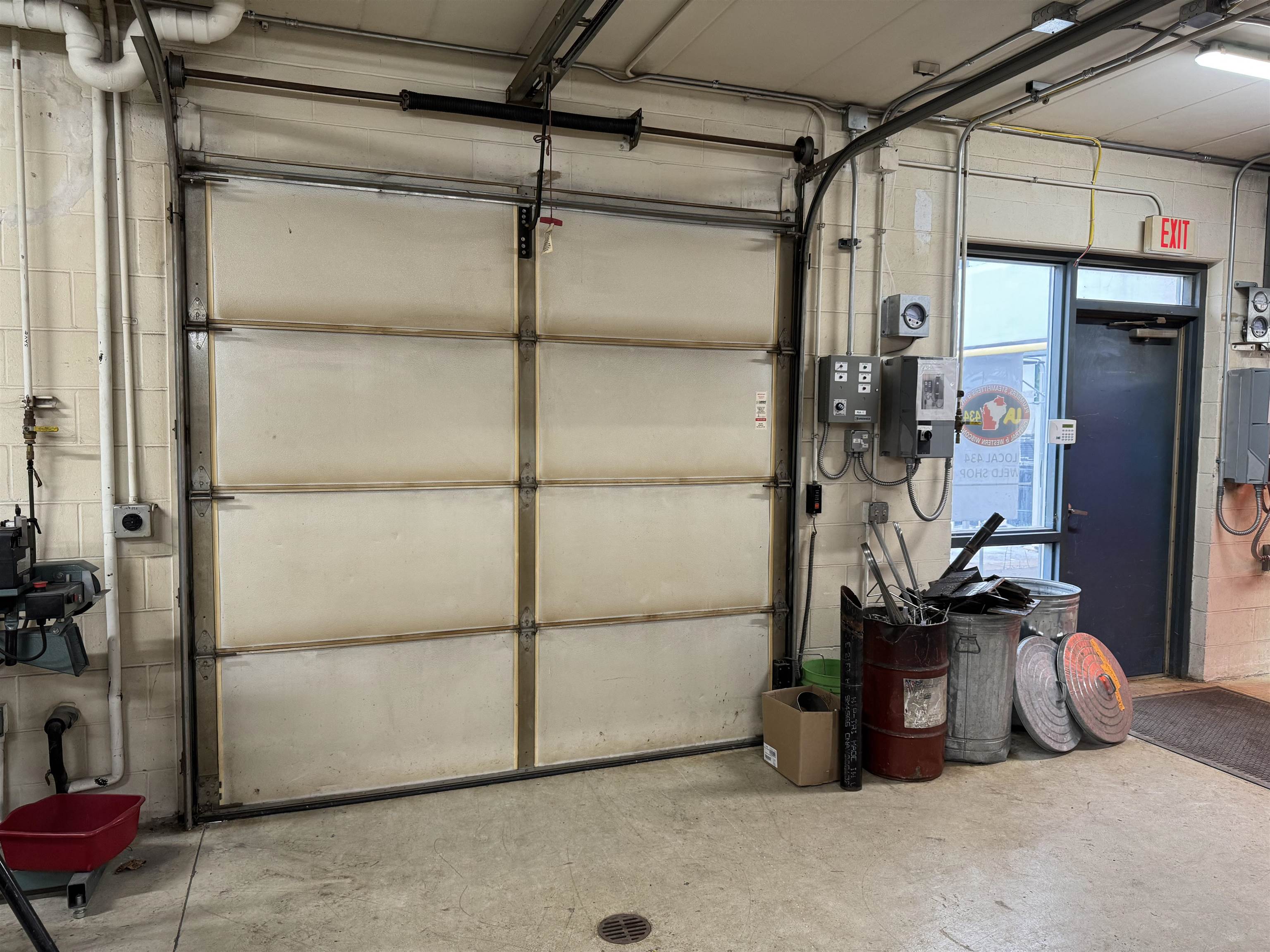 912 N VIEW DRIVE, Mosinee, Wisconsin 54455, ,Commercial/industrial,For Sale,912 N VIEW DRIVE,22402091