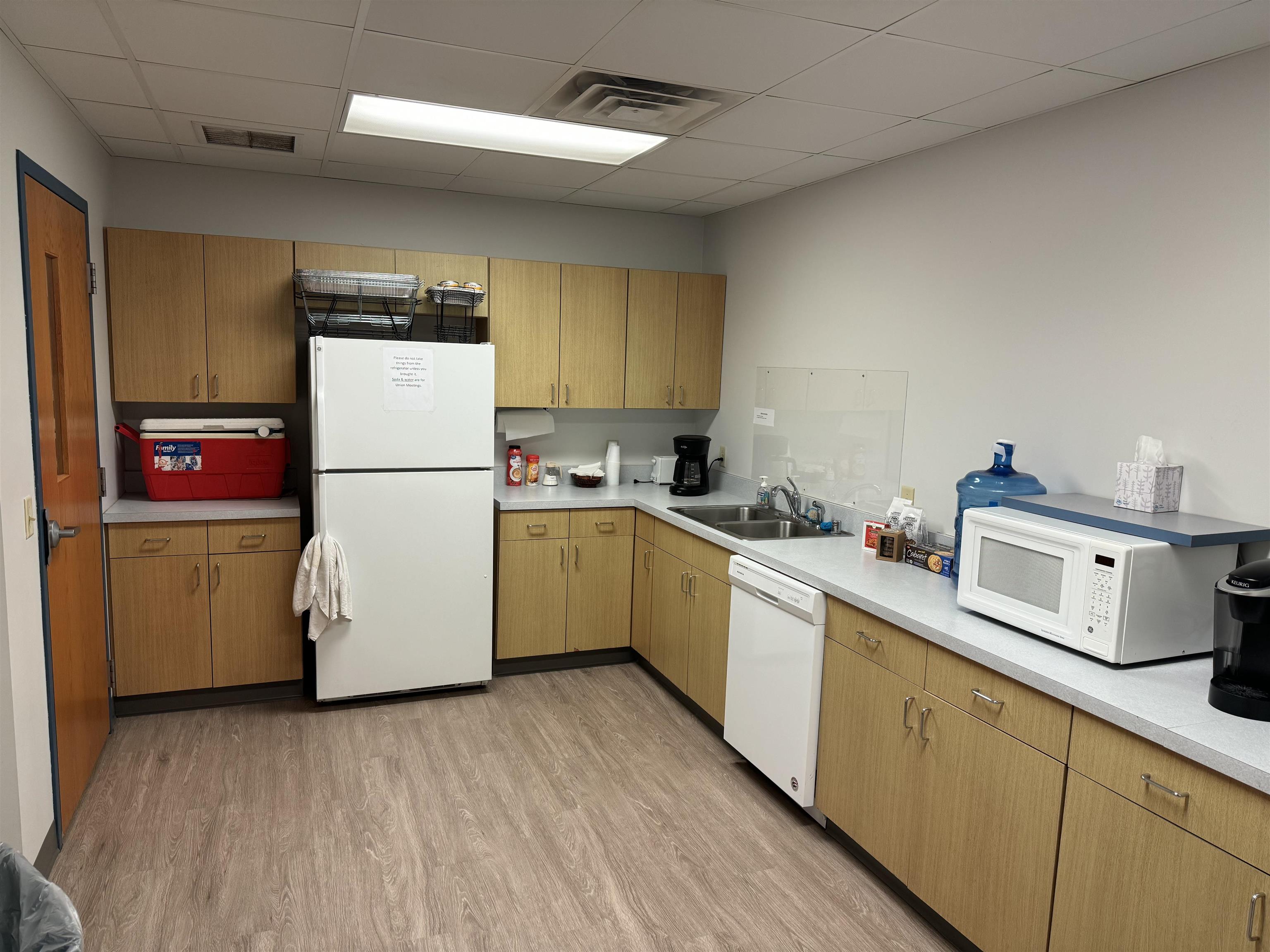 912 N VIEW DRIVE, Mosinee, Wisconsin 54455, ,Commercial/industrial,For Sale,912 N VIEW DRIVE,22402091