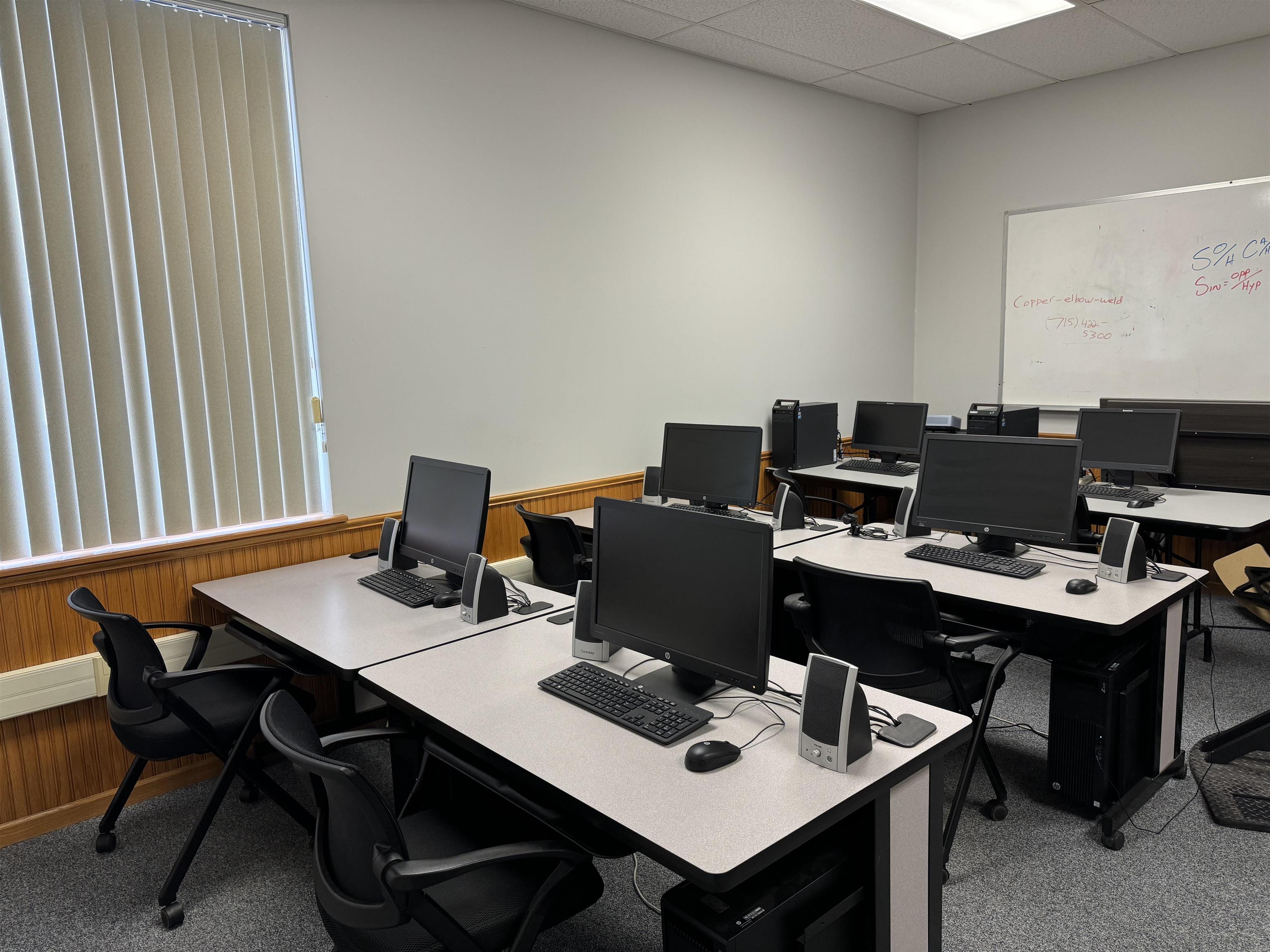 912 N VIEW DRIVE, Mosinee, Wisconsin 54455, ,Commercial/industrial,For Sale,912 N VIEW DRIVE,22402091