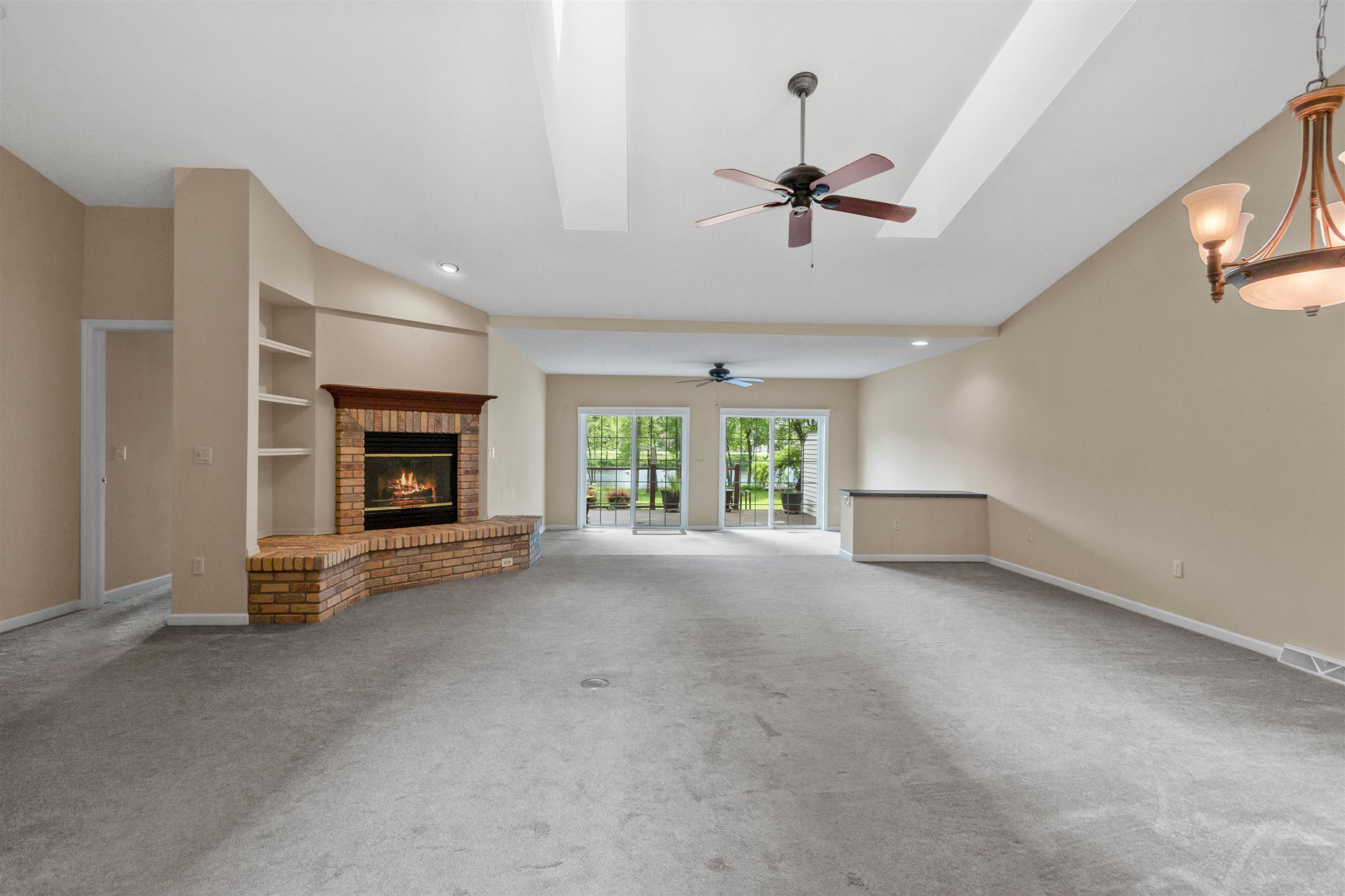 2911 RAINBOW DRIVE