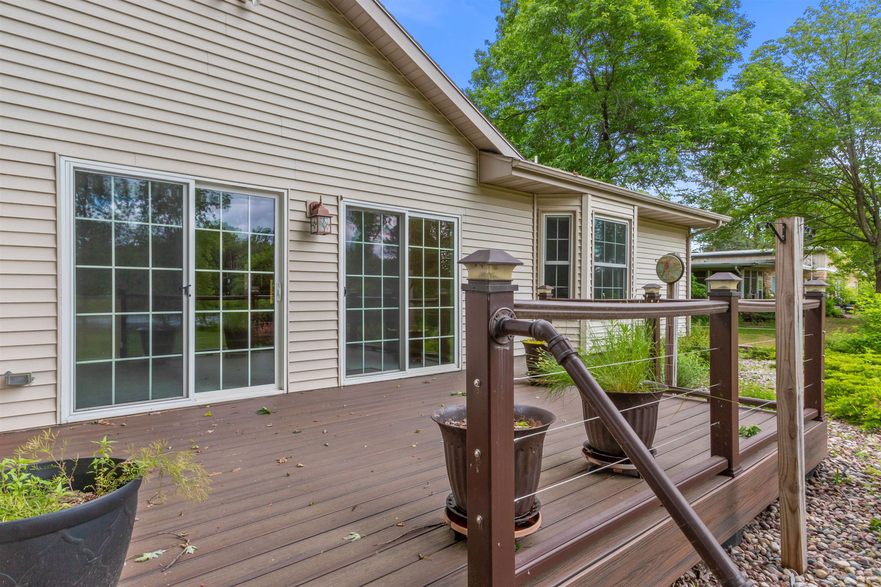 2911 RAINBOW DRIVE
