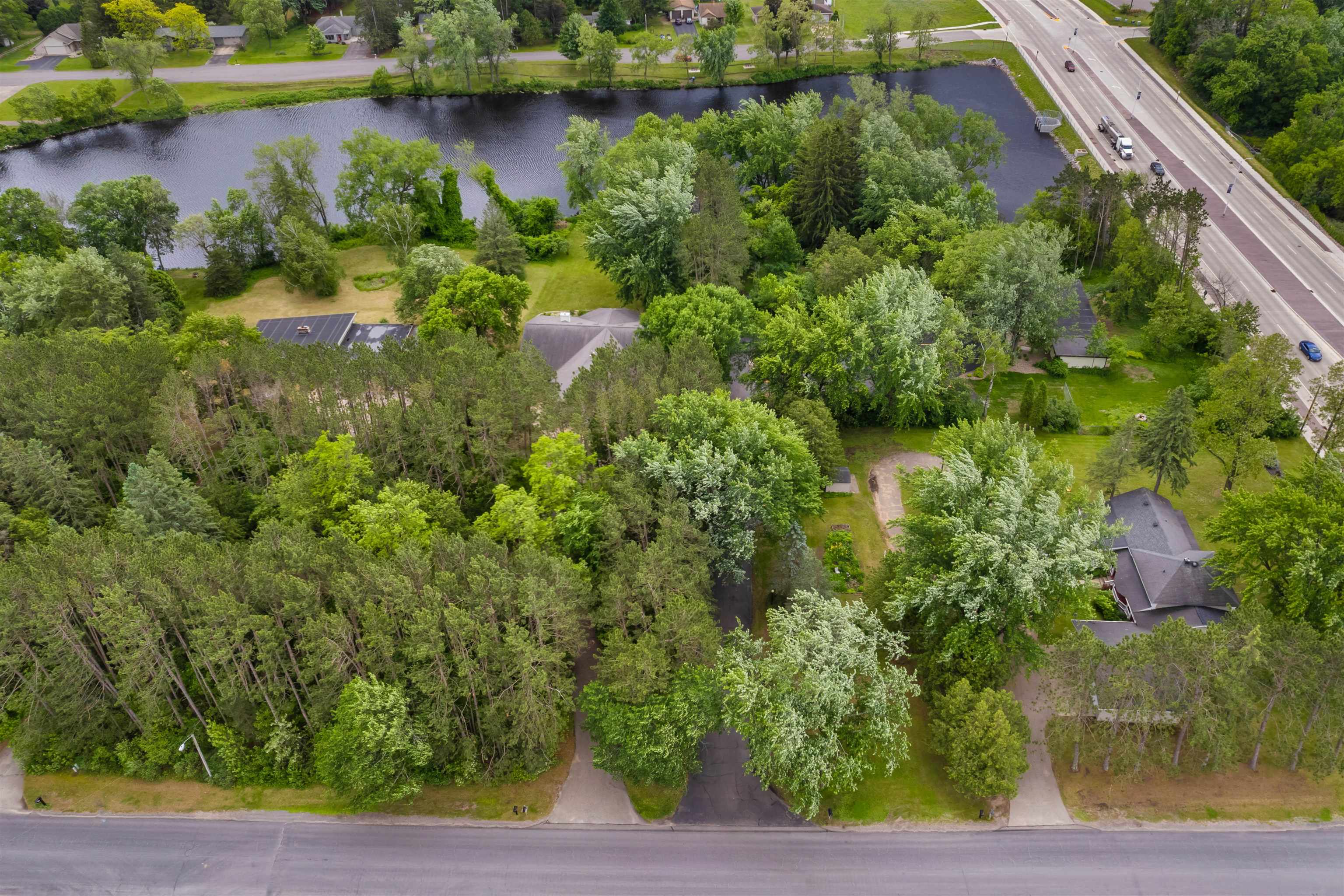 2911 RAINBOW DRIVE