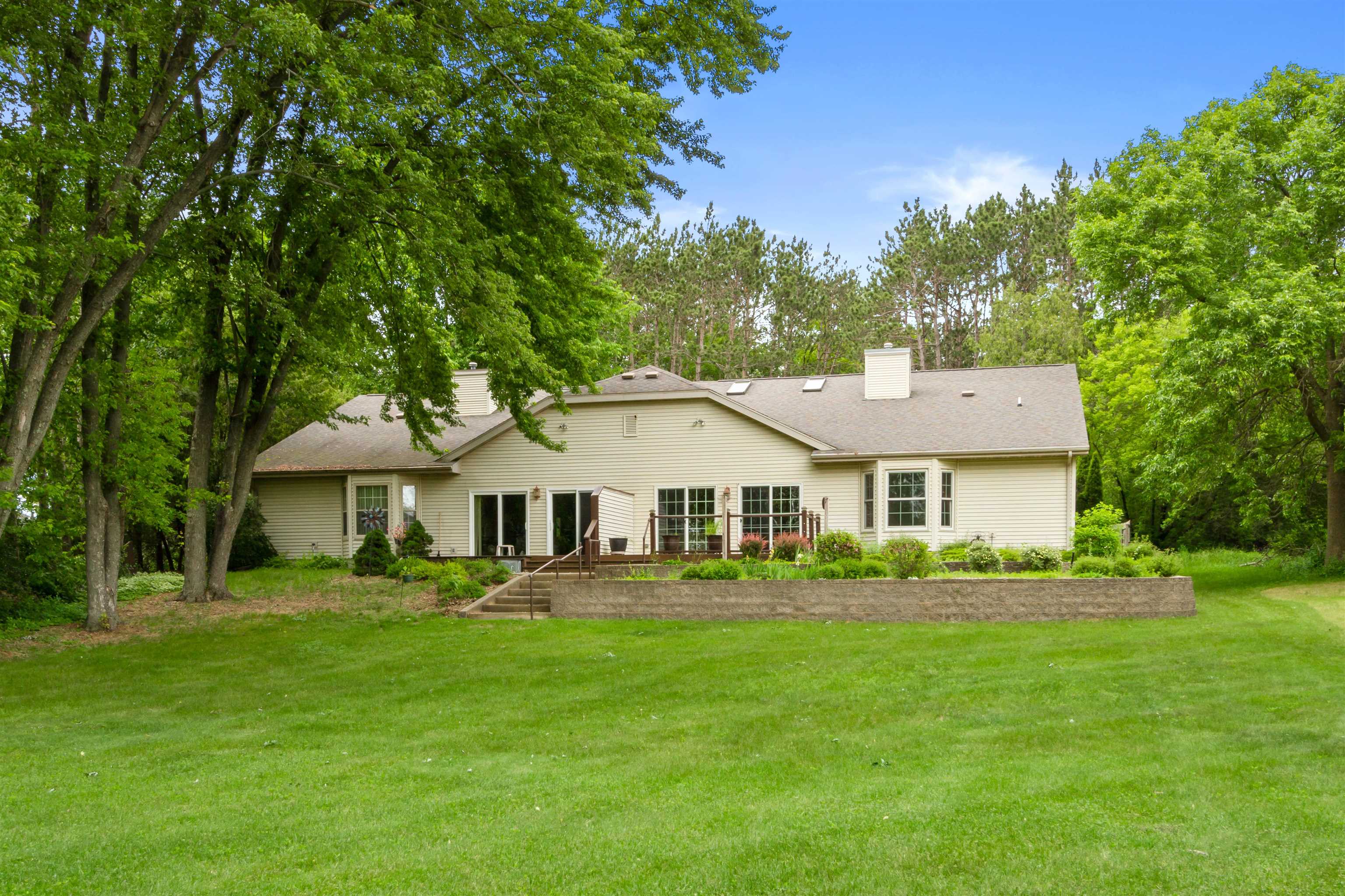 2911 RAINBOW DRIVE