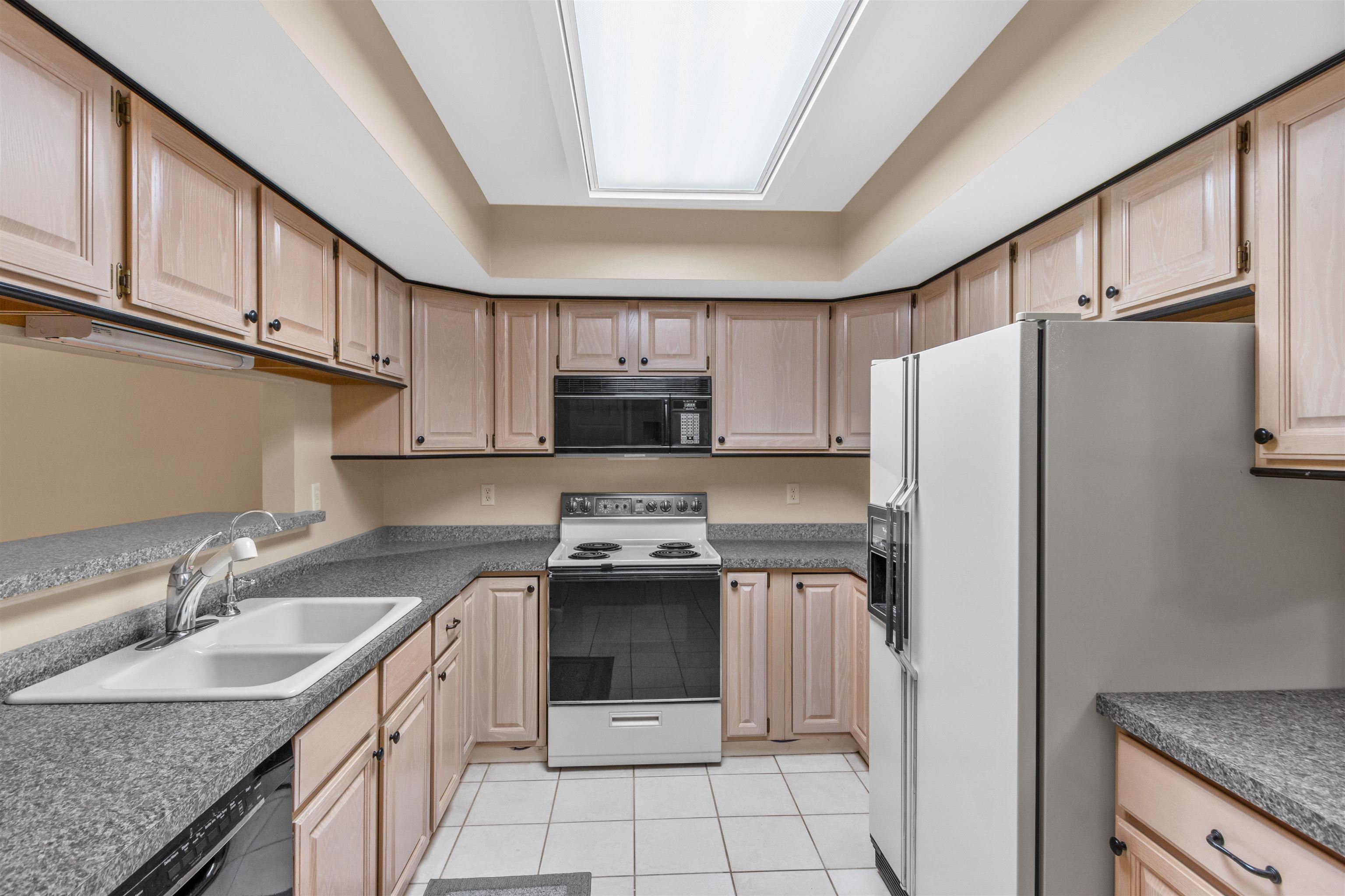 2911 RAINBOW DRIVE