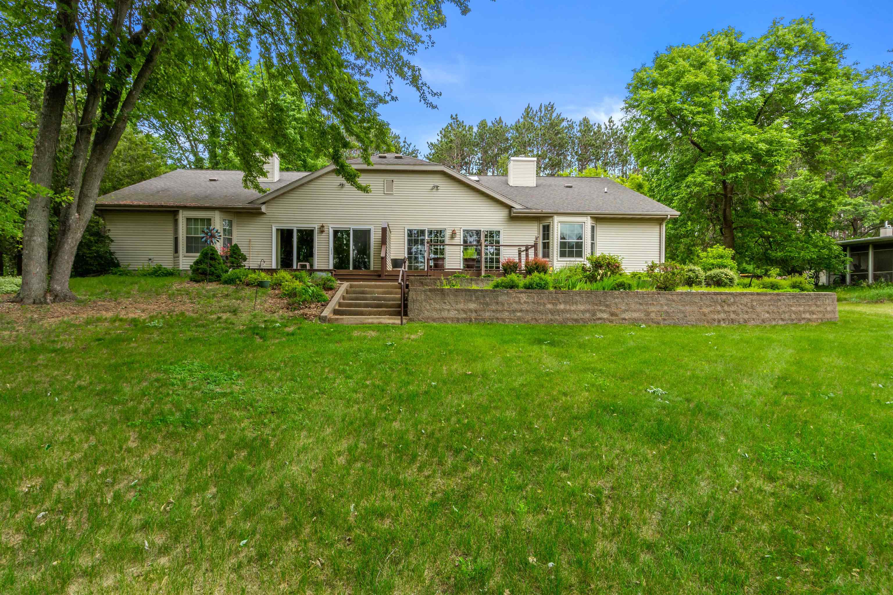 2911 RAINBOW DRIVE