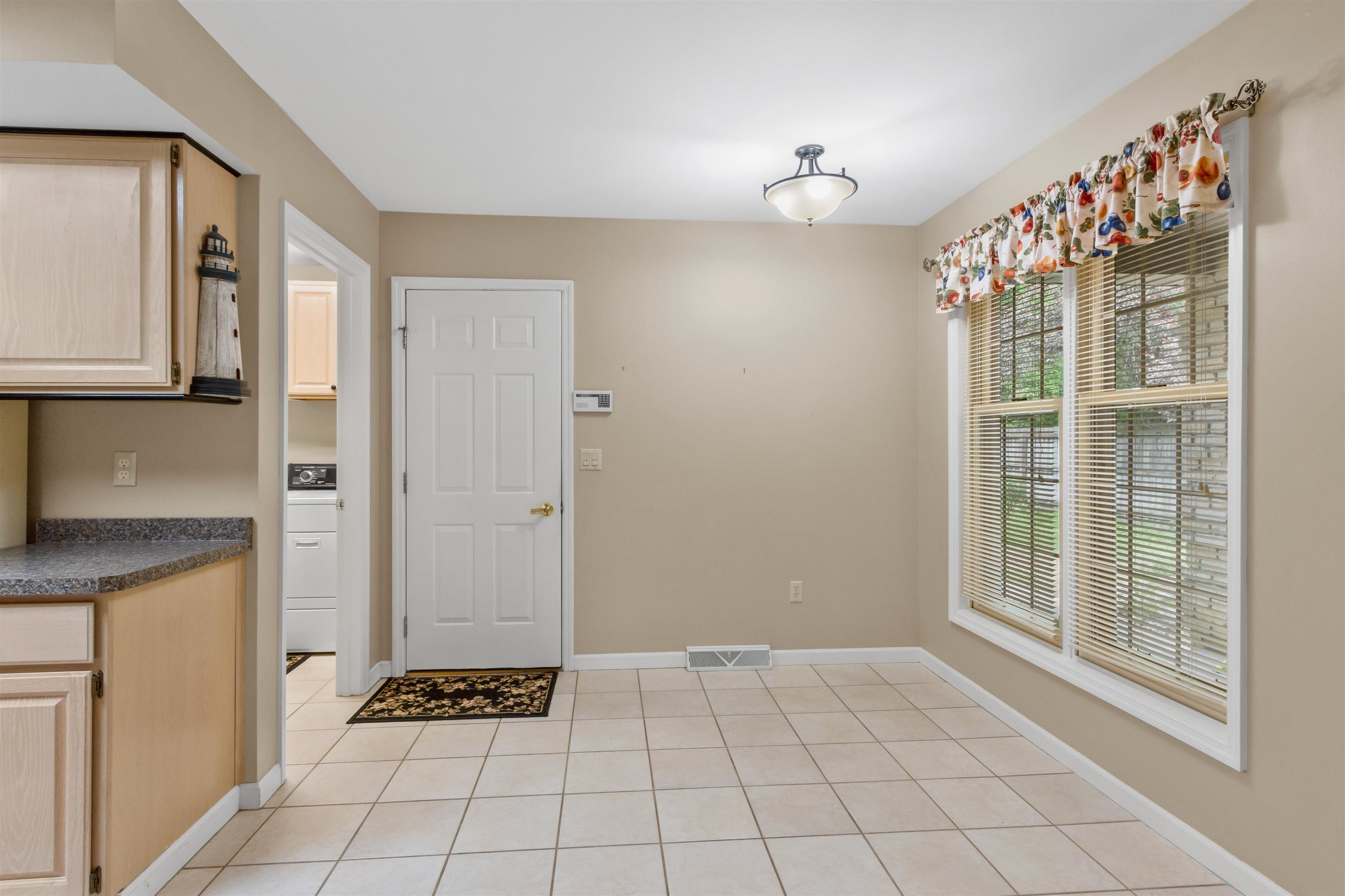 2911 RAINBOW DRIVE