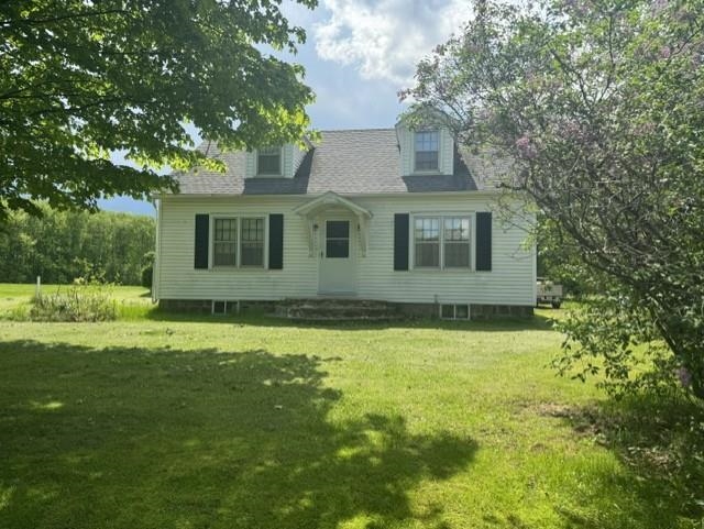 1612 W VETERANS PARKWAY, Marshfield, Wisconsin 54449, 2 Bedrooms Bedrooms, ,1 BathroomBathrooms,Residential,For Sale,1612 W VETERANS PARKWAY,22402563