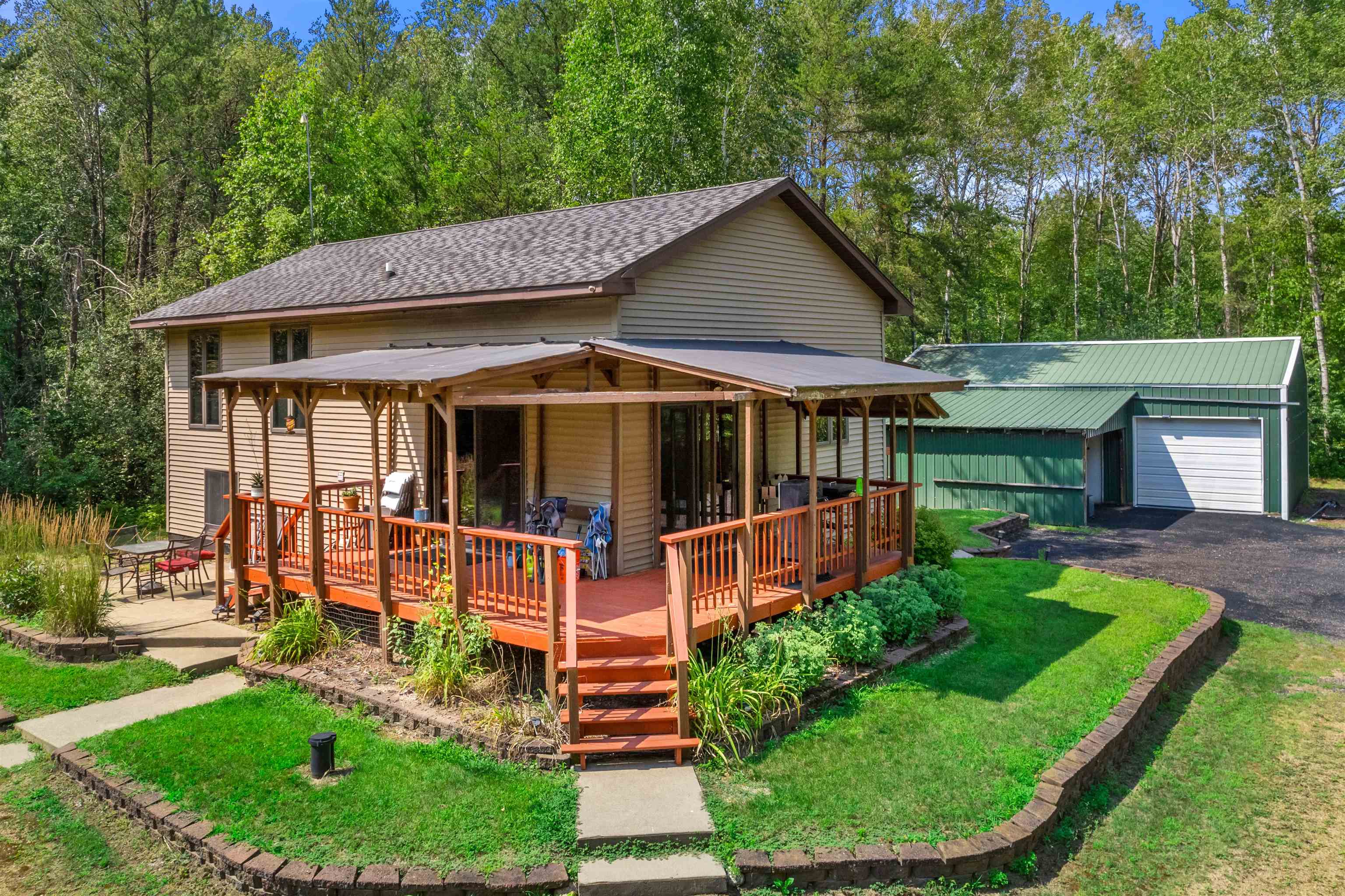 3235 MARTIN ROAD