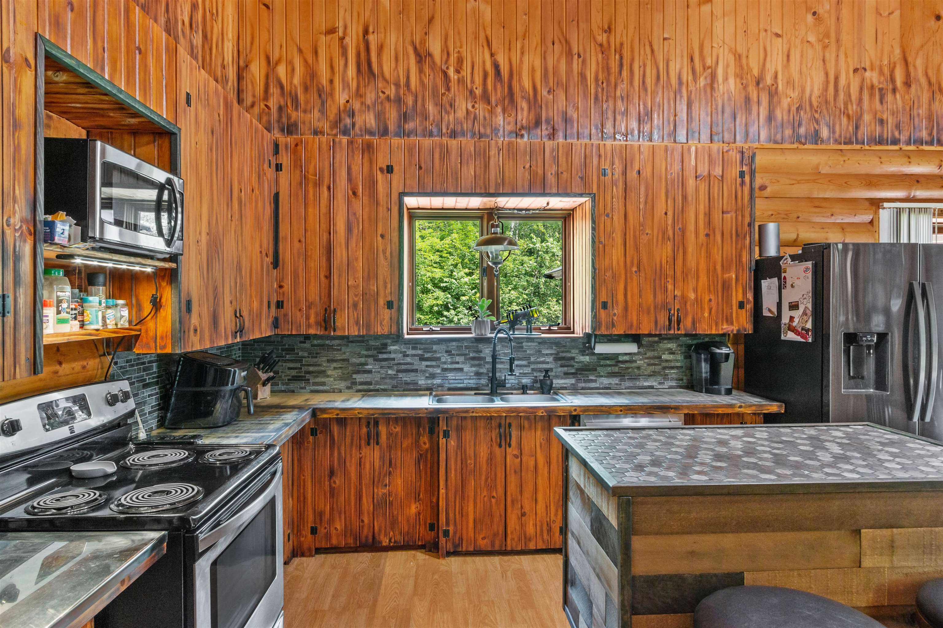 3235 MARTIN ROAD