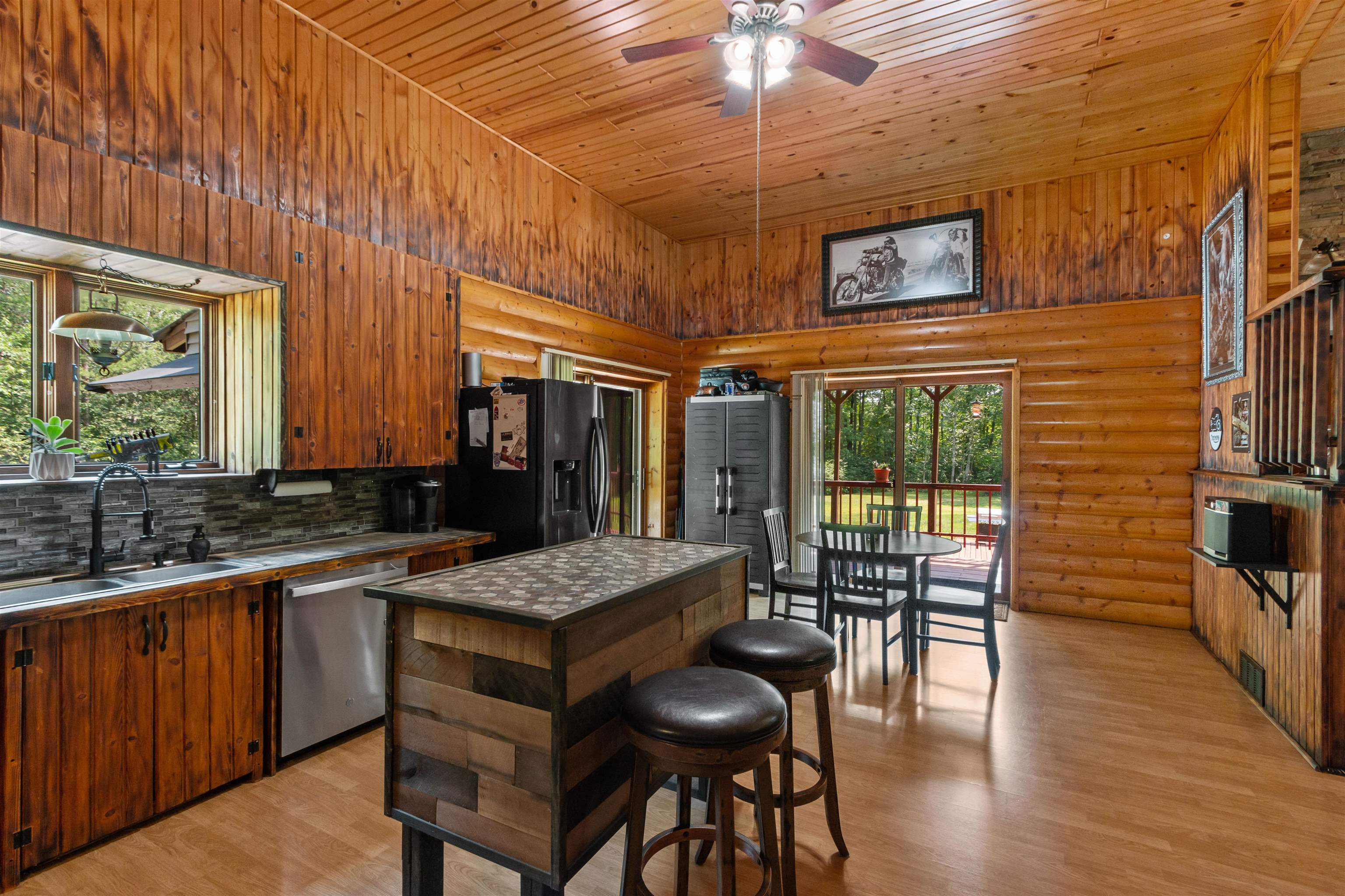 3235 MARTIN ROAD