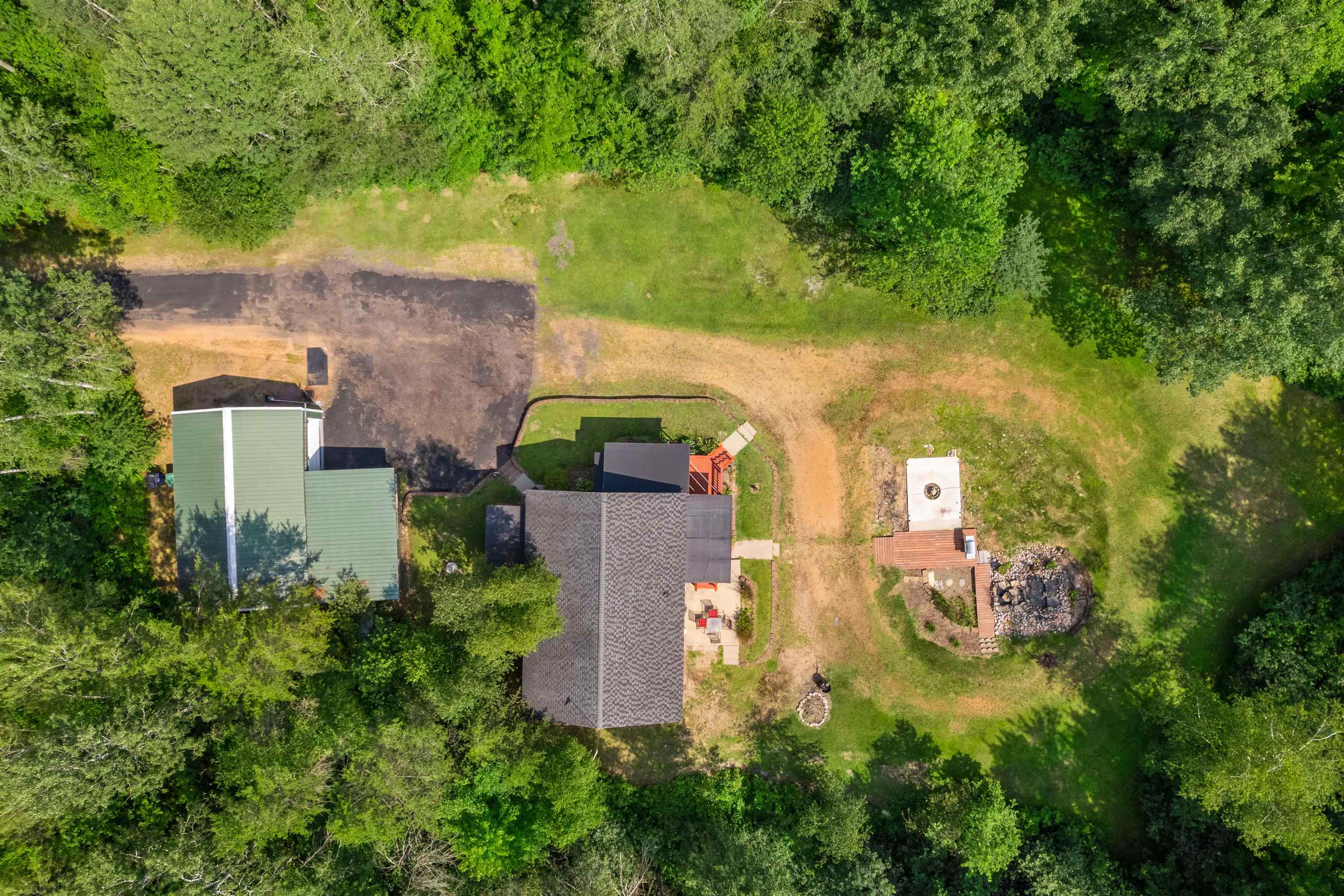 3235 MARTIN ROAD