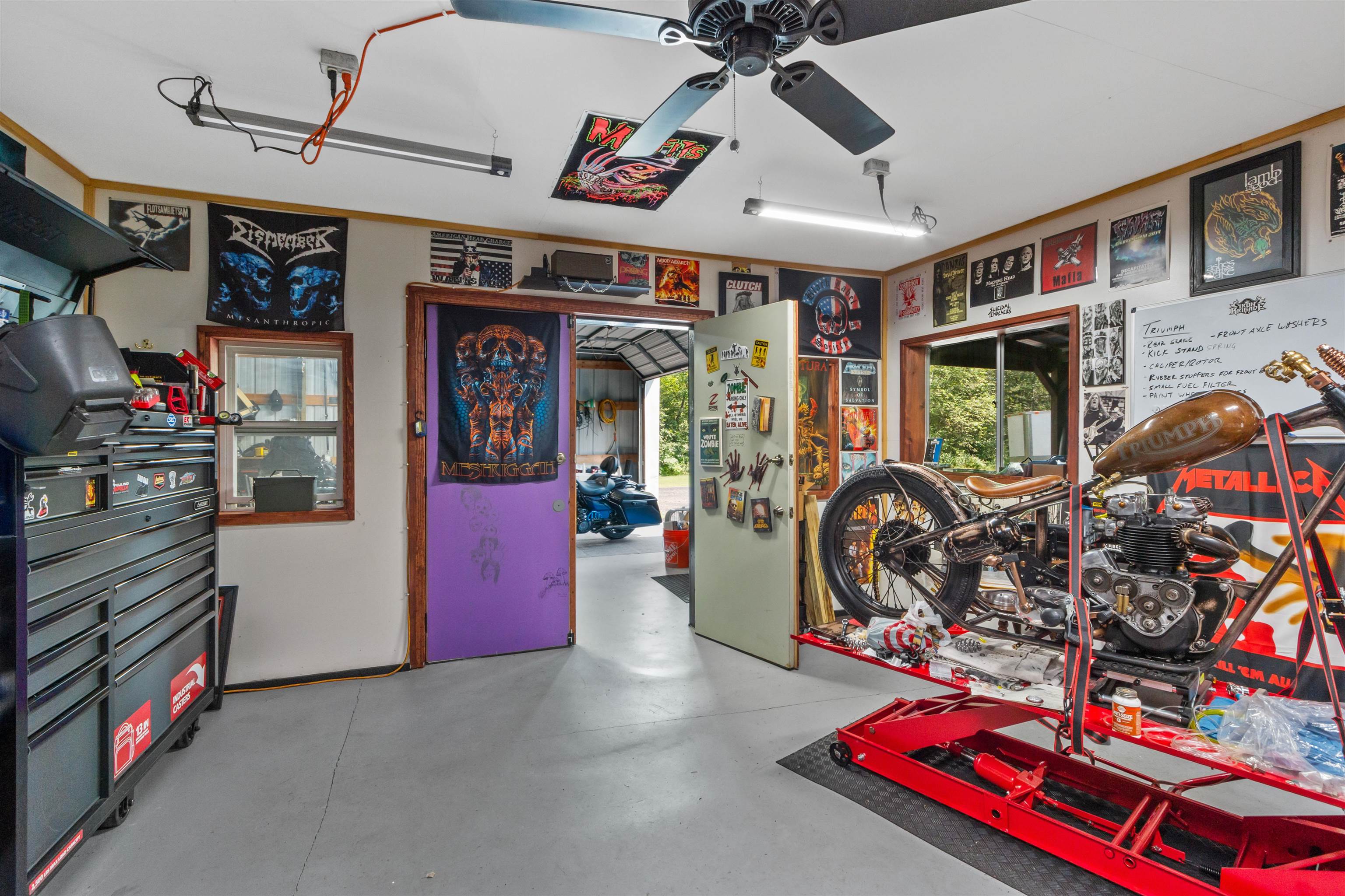 3235 MARTIN ROAD